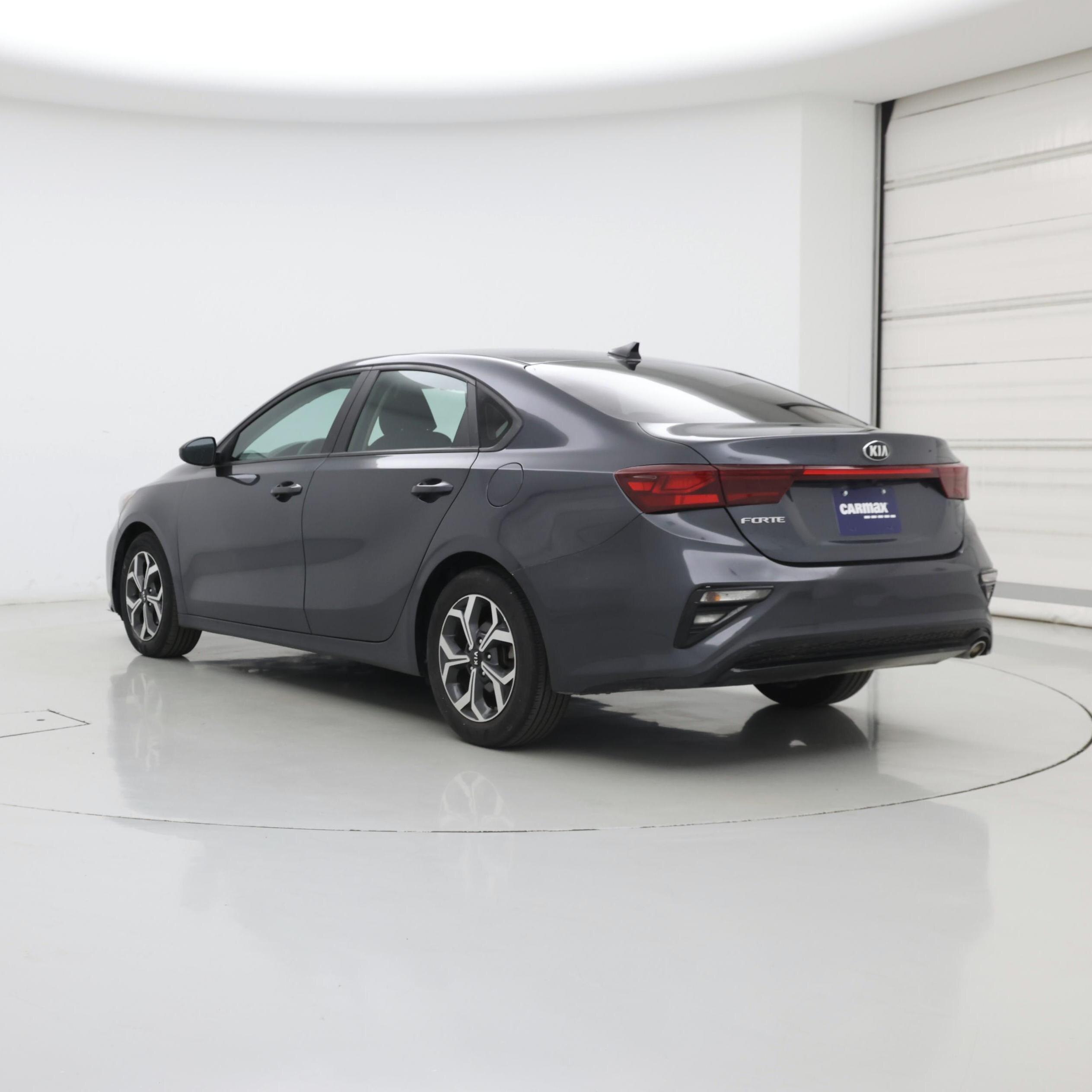 Thumbnail: 2021 Kia Forte - 2