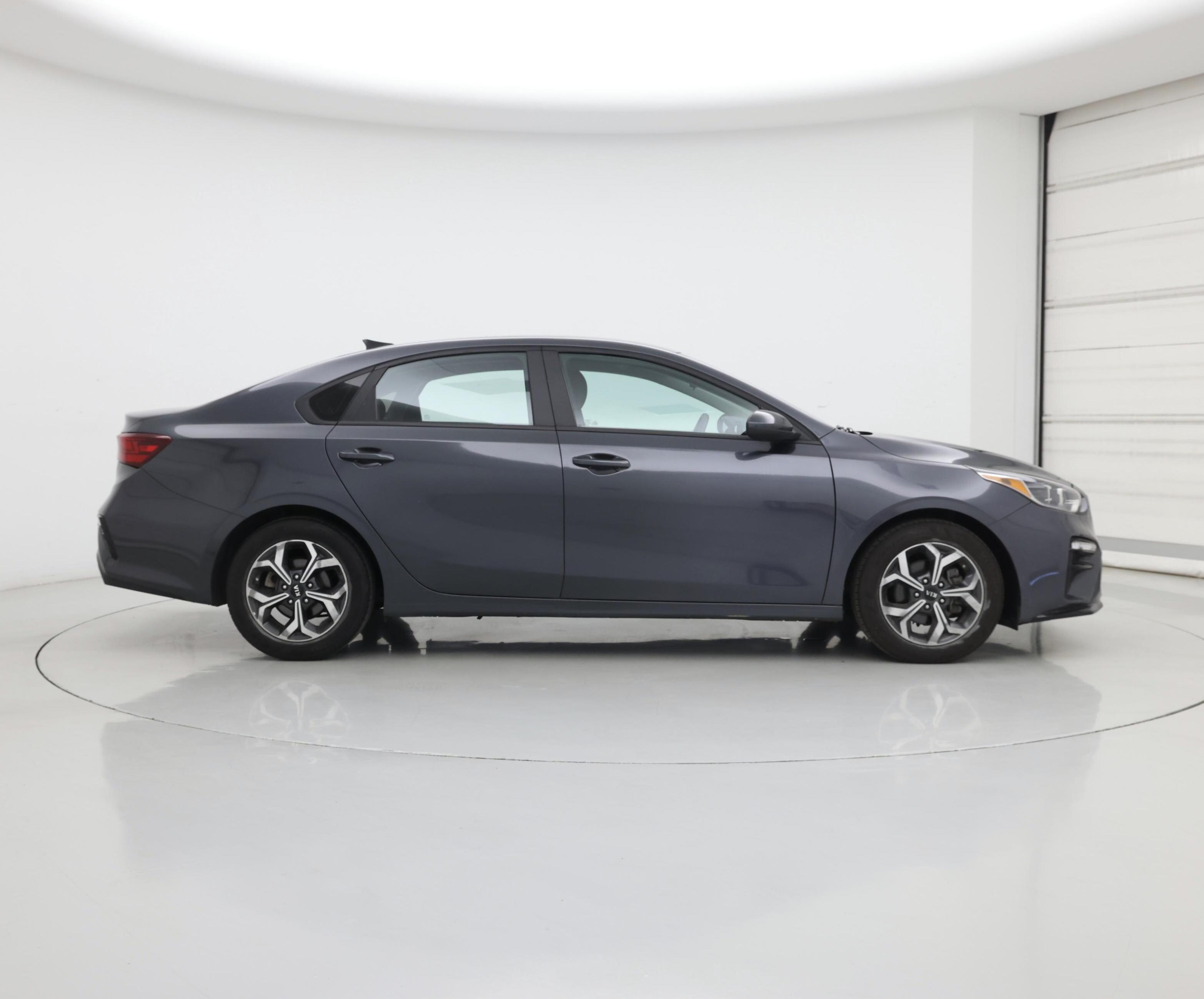 Thumbnail: 2021 Kia Forte - 7