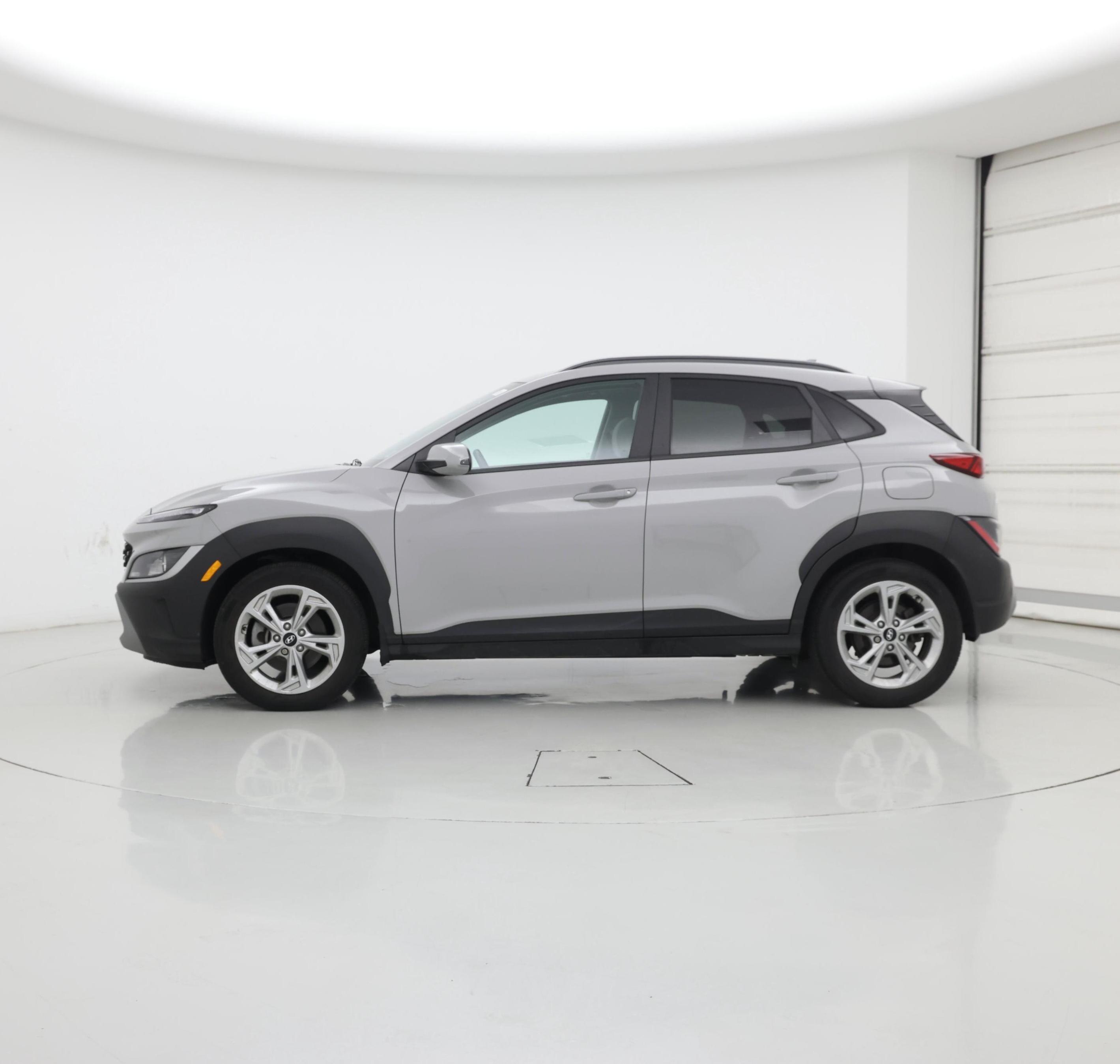 Thumbnail: 2022 Hyundai Kona - 3