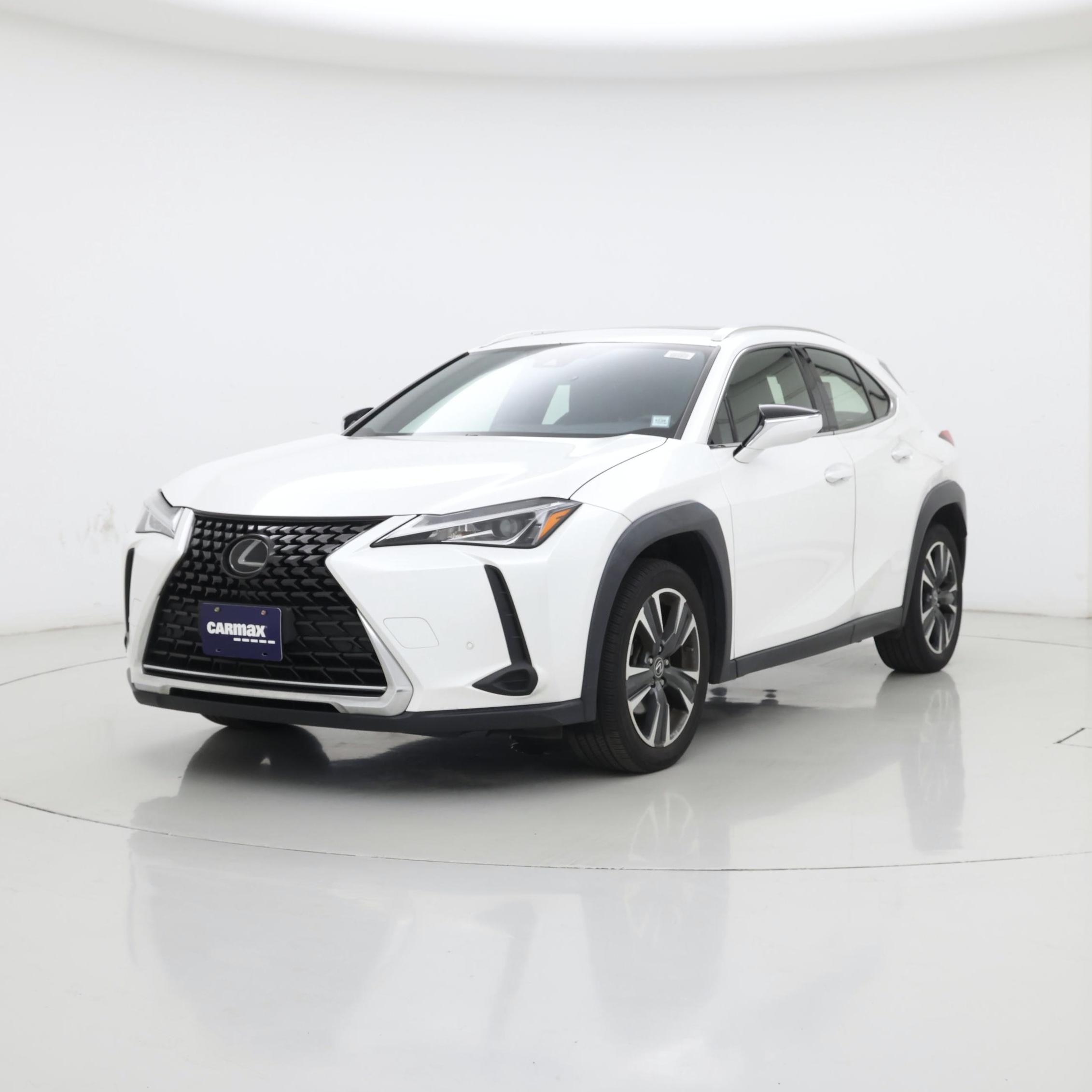 Thumbnail: 2020 Lexus UX - 4