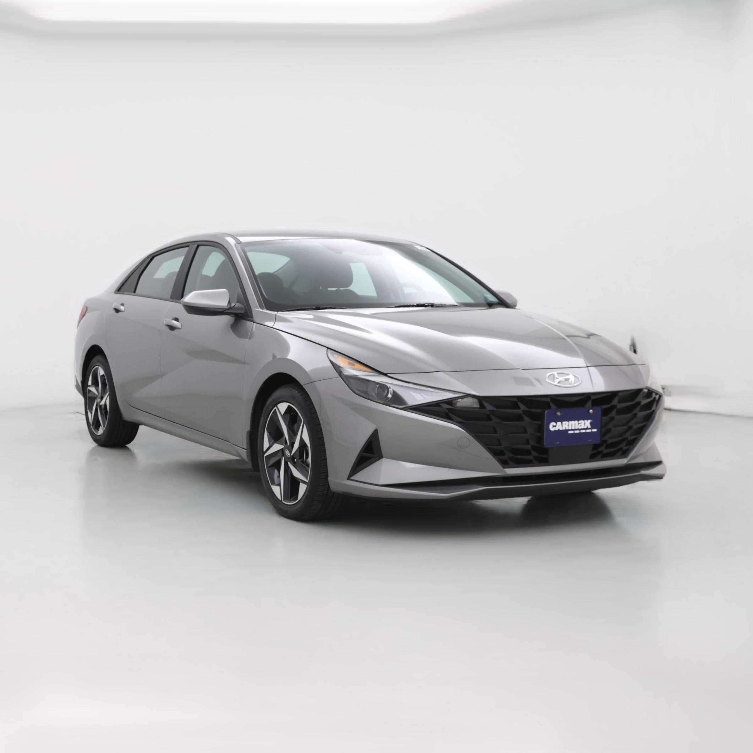 Thumbnail: 2023 Hyundai Elantra - 1