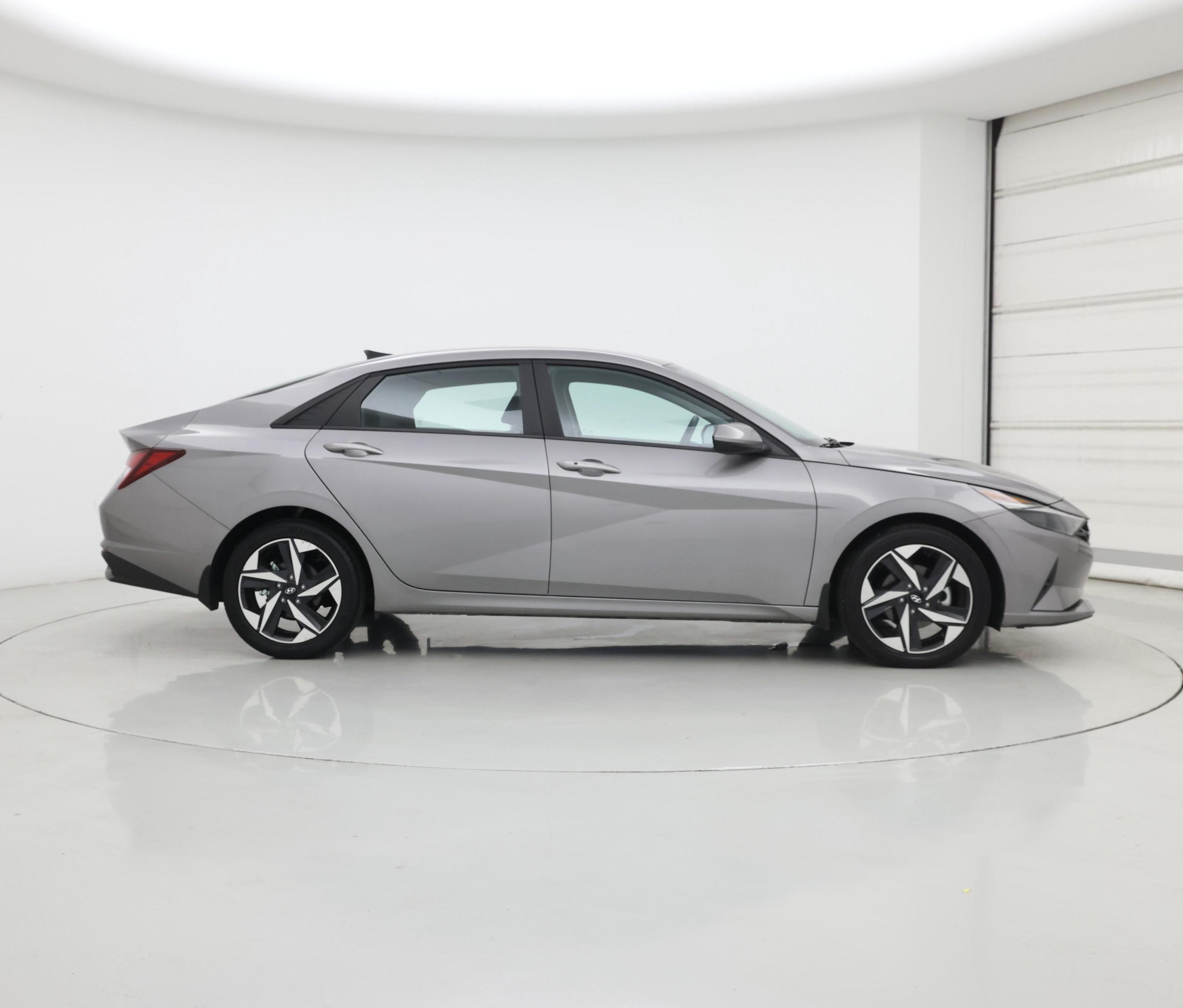Thumbnail: 2023 Hyundai Elantra - 7