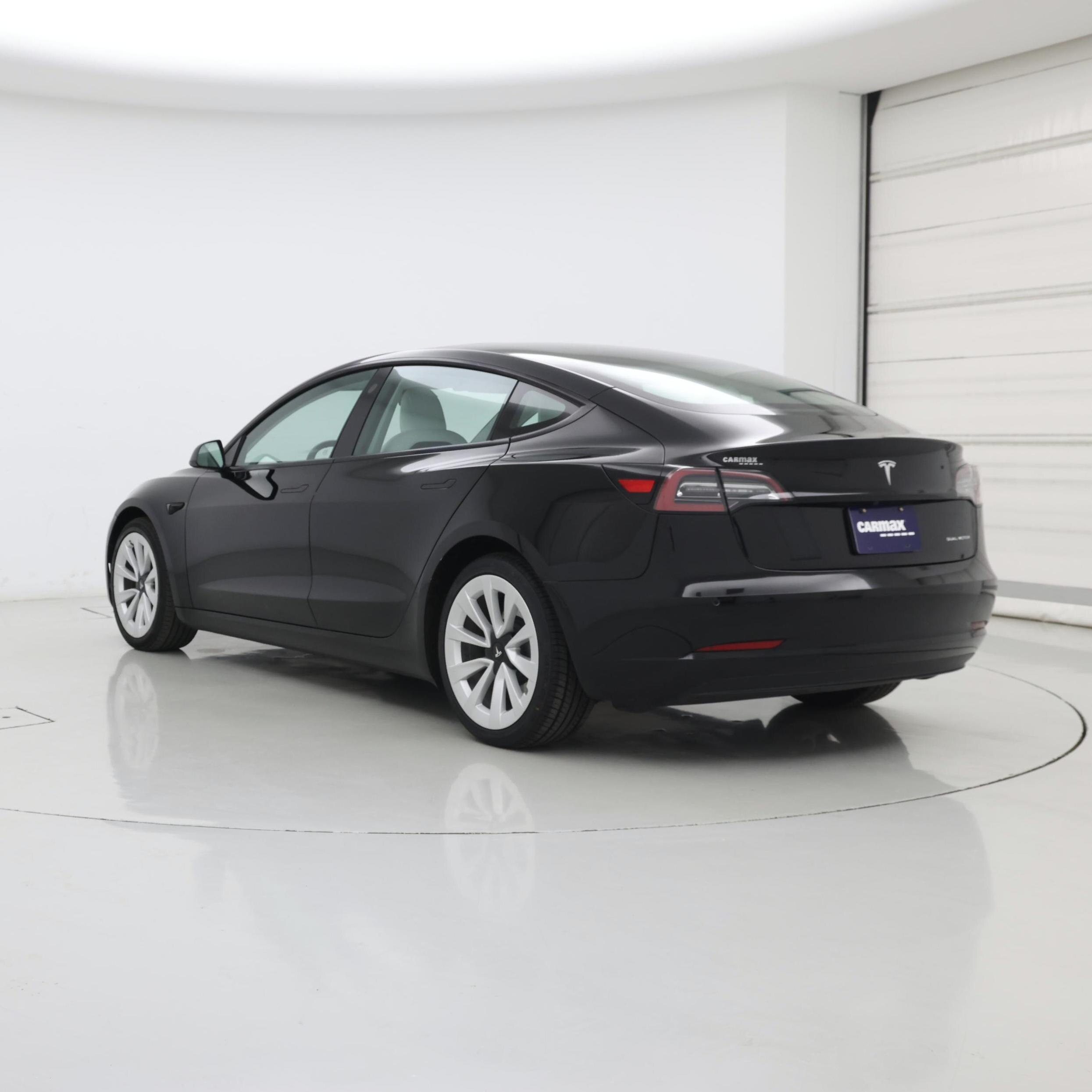 Thumbnail: 2022 Tesla Model 3 - 2