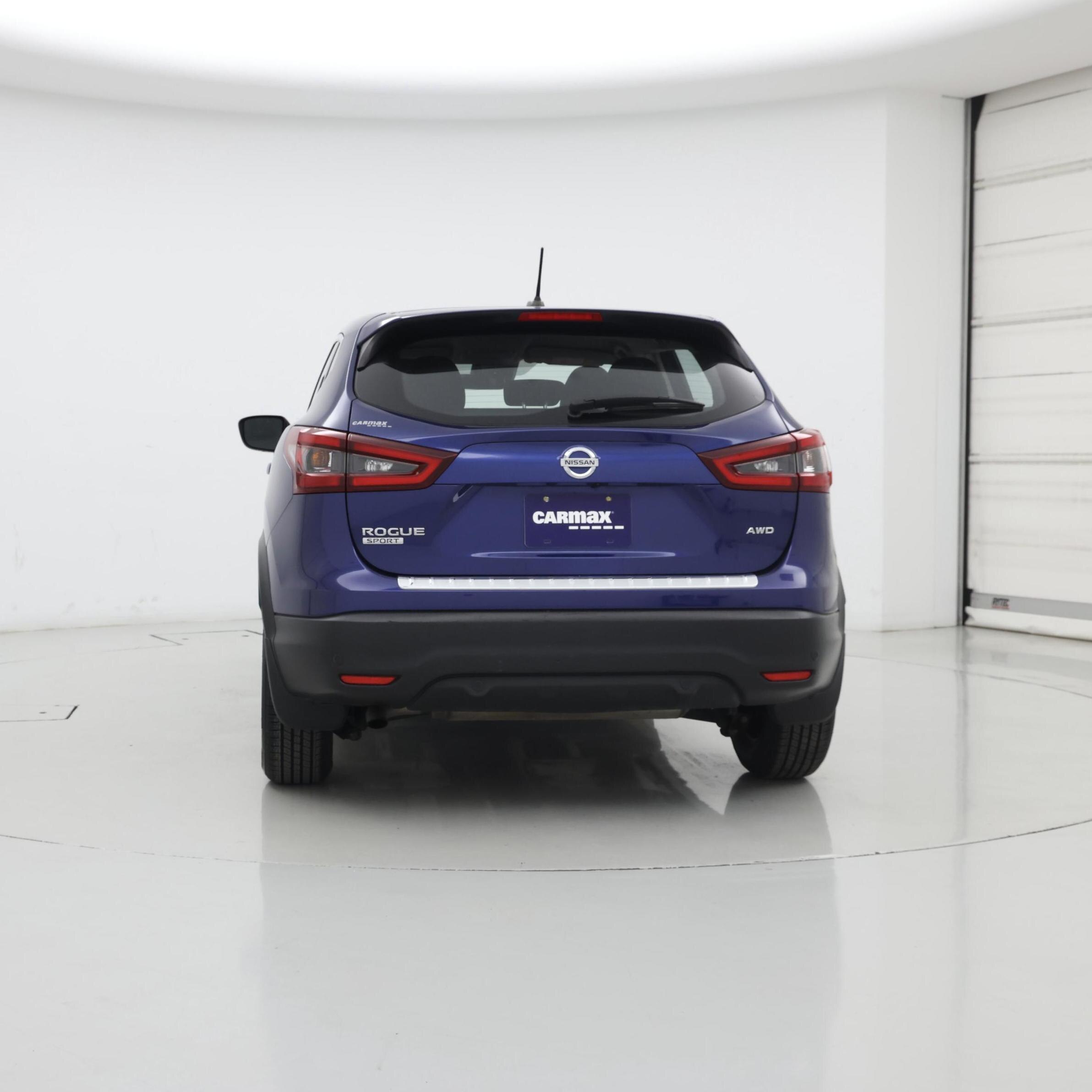 Thumbnail: 2020 Nissan Rogue Sport - 6