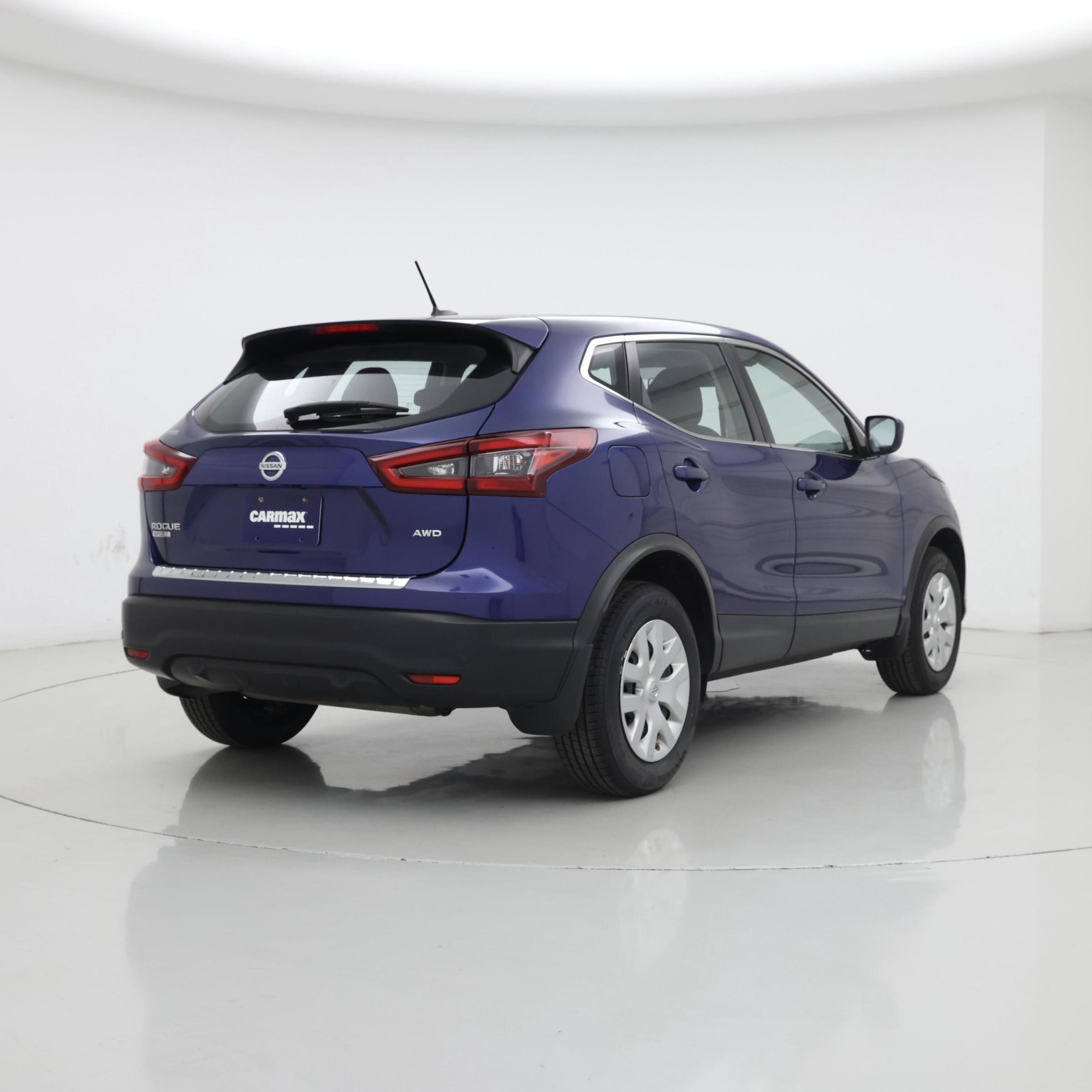 Thumbnail: 2020 Nissan Rogue Sport - 8
