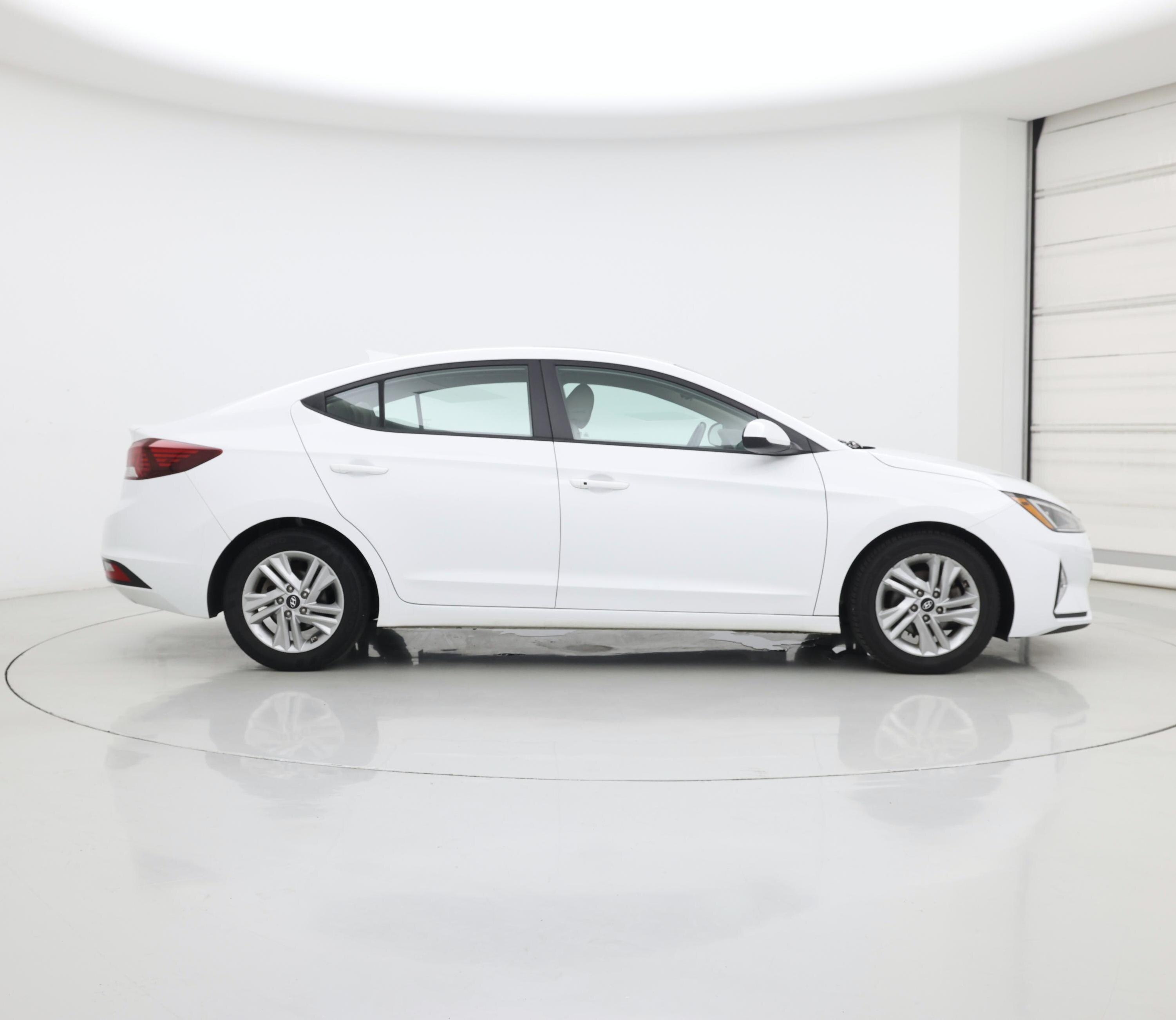 Thumbnail: 2020 Hyundai Elantra - 7
