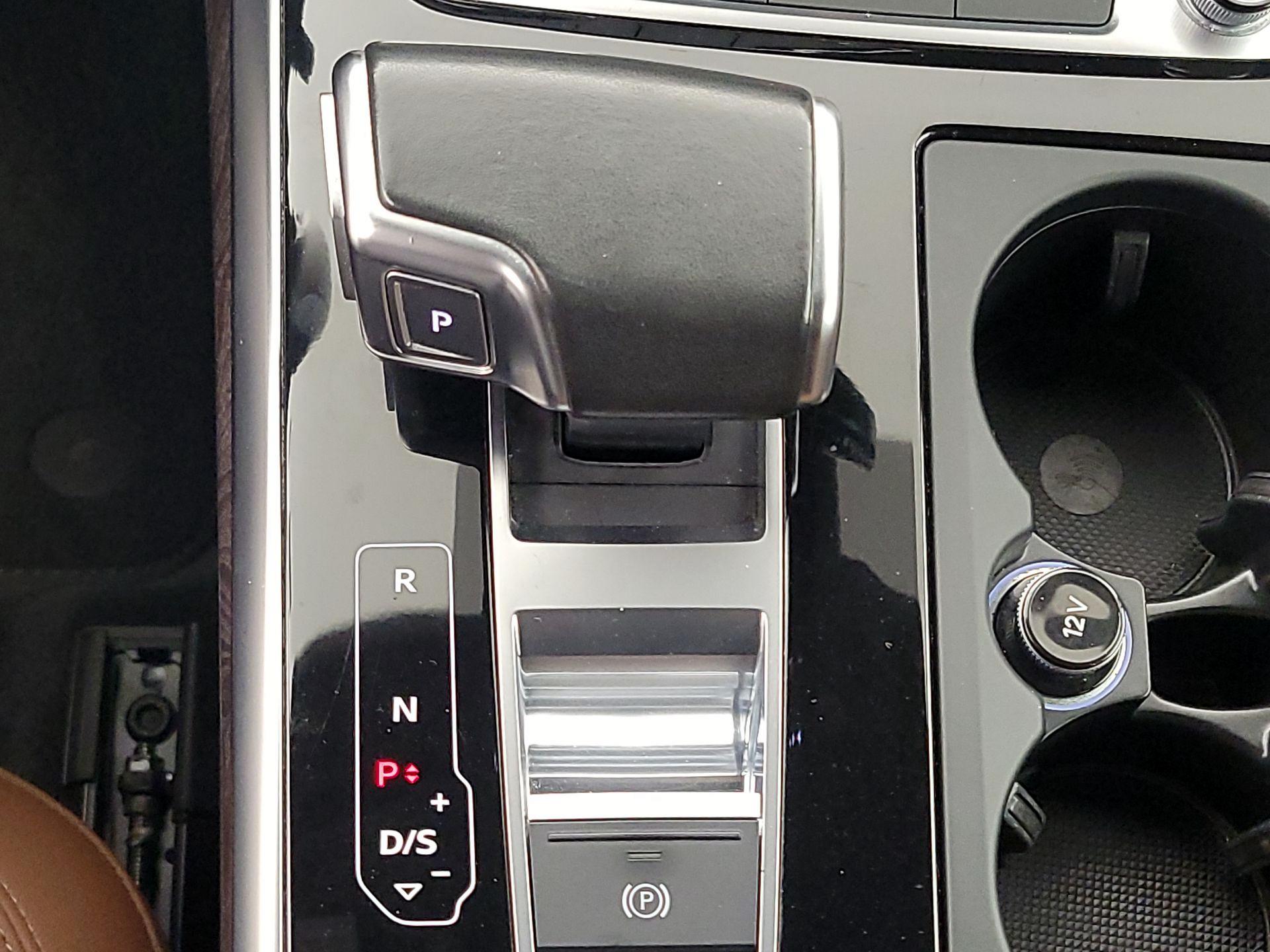 Thumbnail: 2020 Audi Q7 - 18