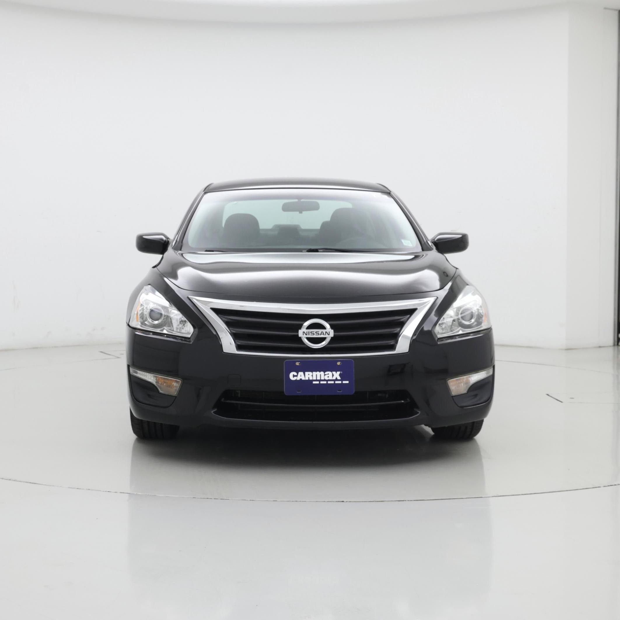 Thumbnail: 2015 Nissan Altima - 5