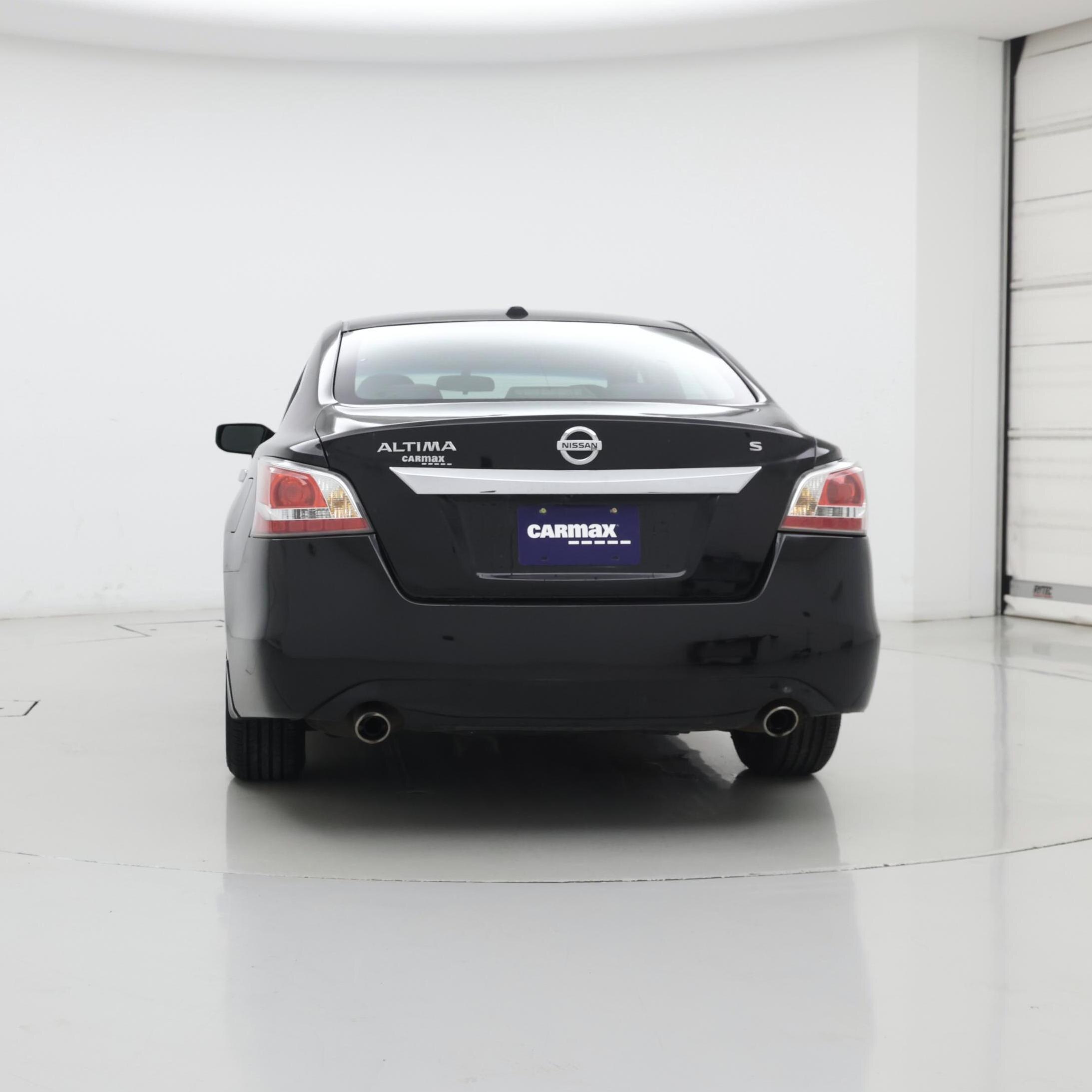 Thumbnail: 2015 Nissan Altima - 6