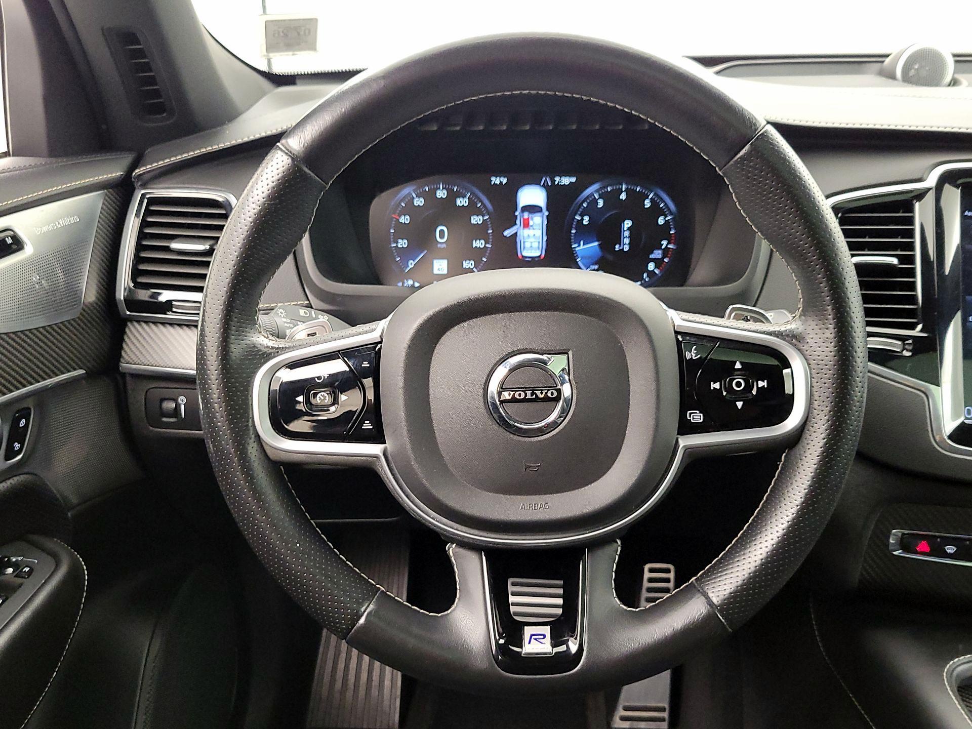 Thumbnail: 2019 Volvo XC90 - 10
