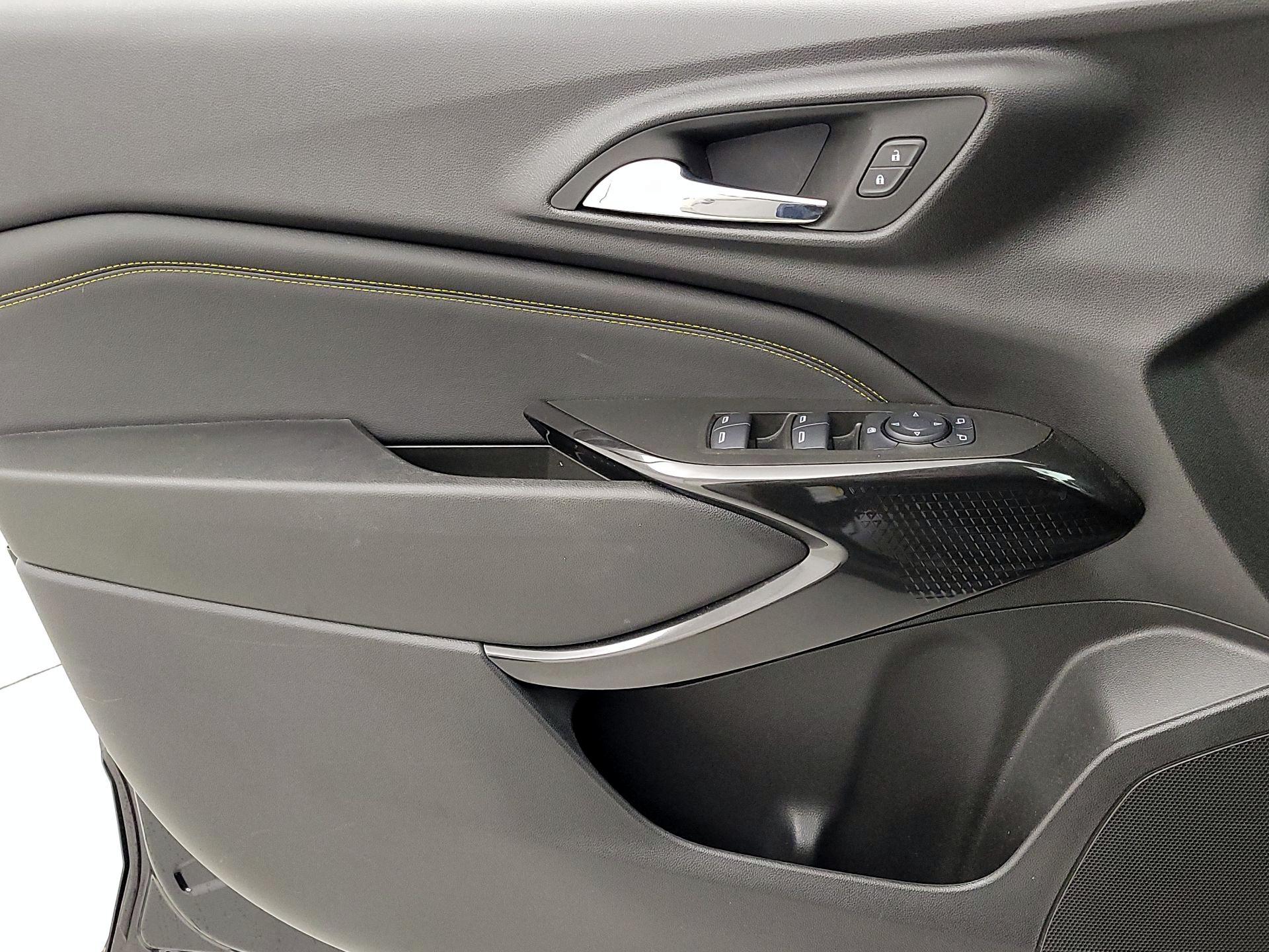 Thumbnail: 2024 Chevrolet Trax - 12