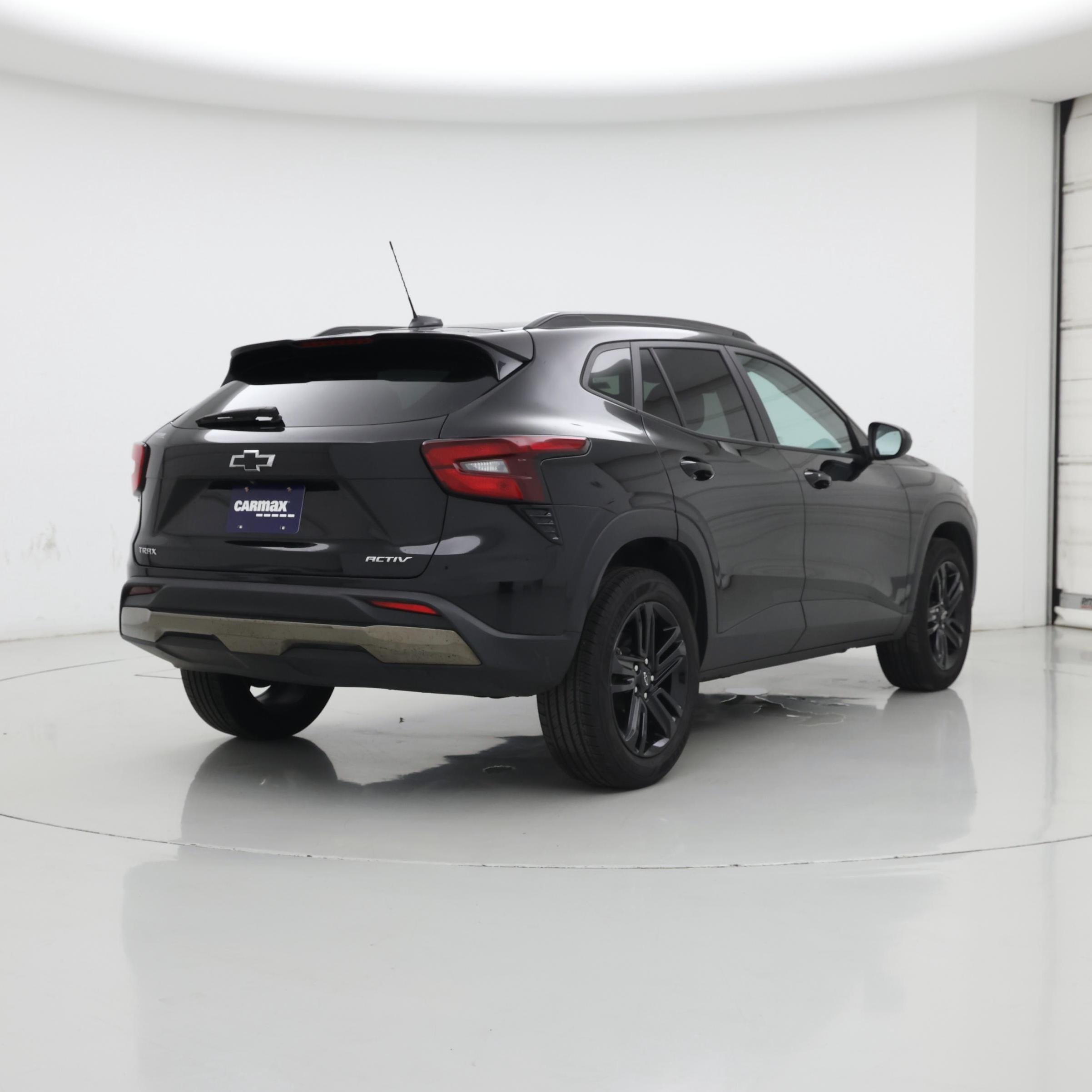 Thumbnail: 2024 Chevrolet Trax - 8