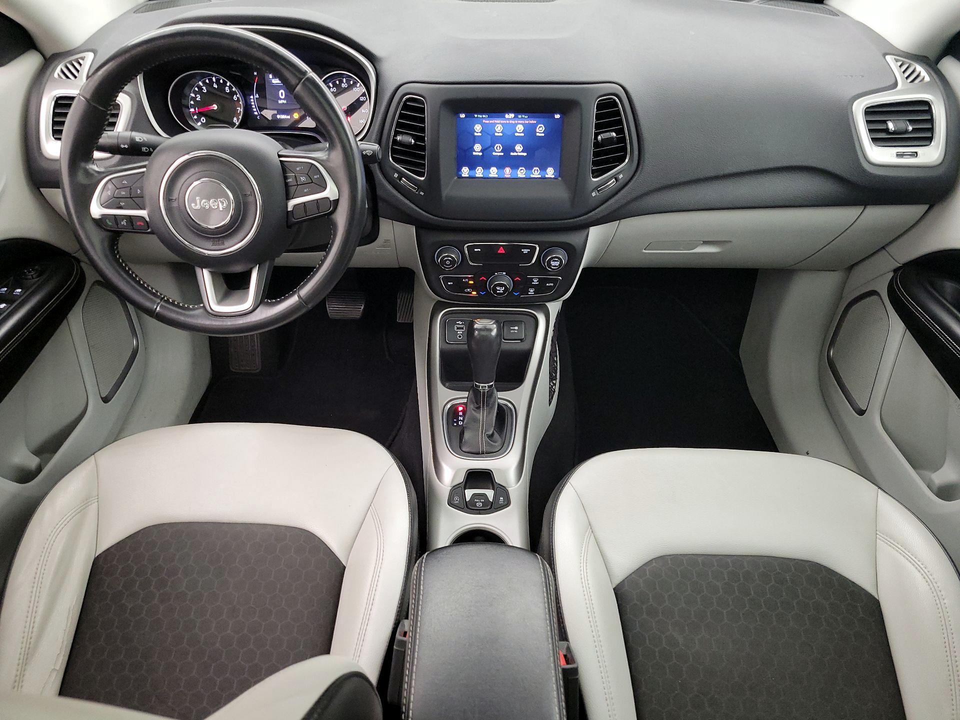 Thumbnail: 2019 Jeep Compass - 9