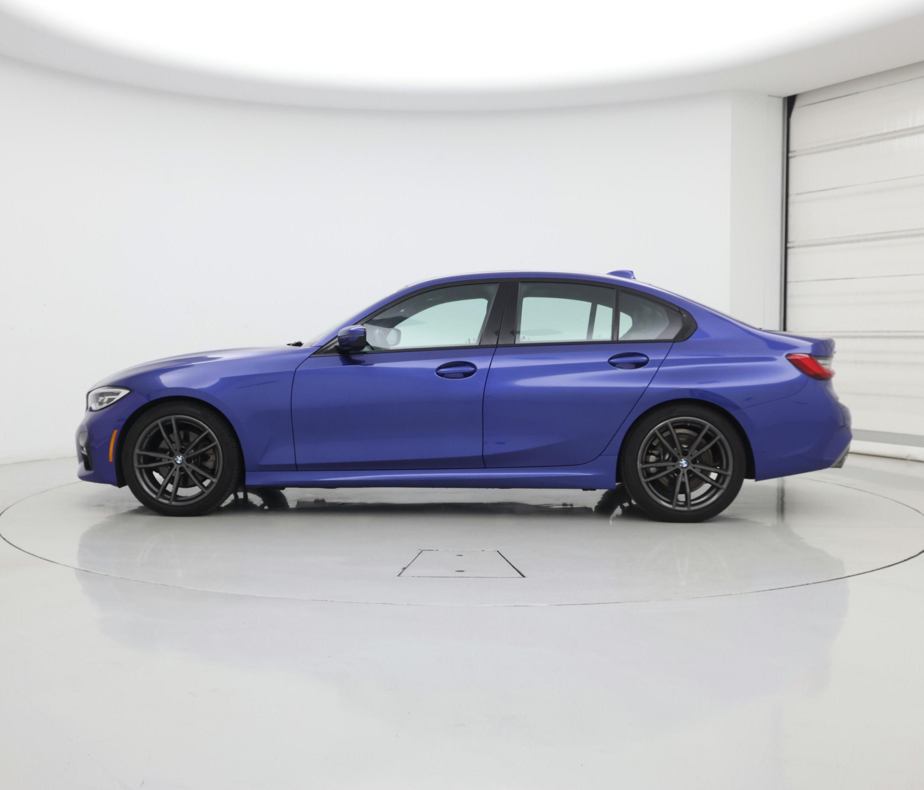 Thumbnail: 2020 BMW 3 Series - 3