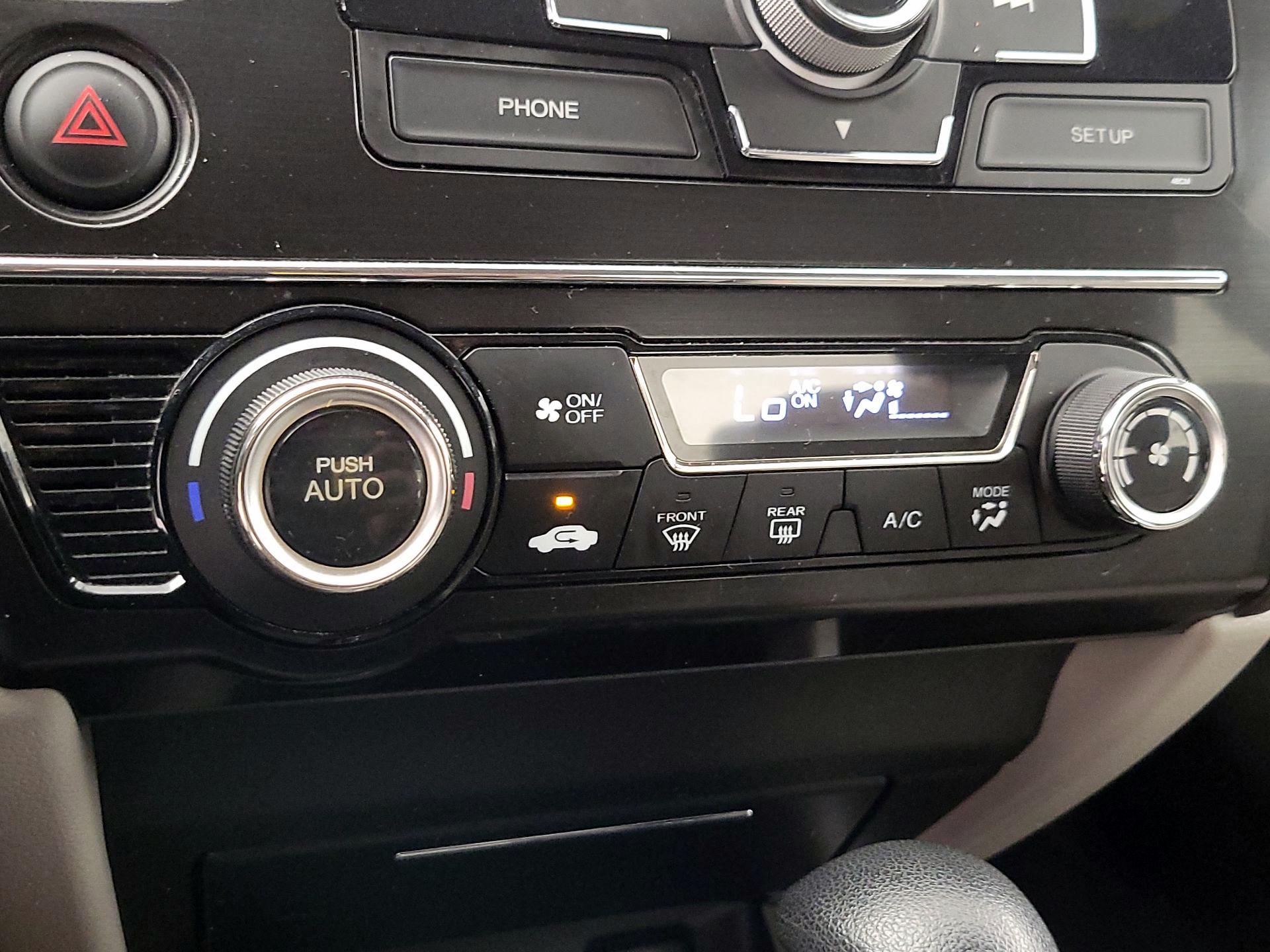 Thumbnail: 2013 Honda Civic - 16