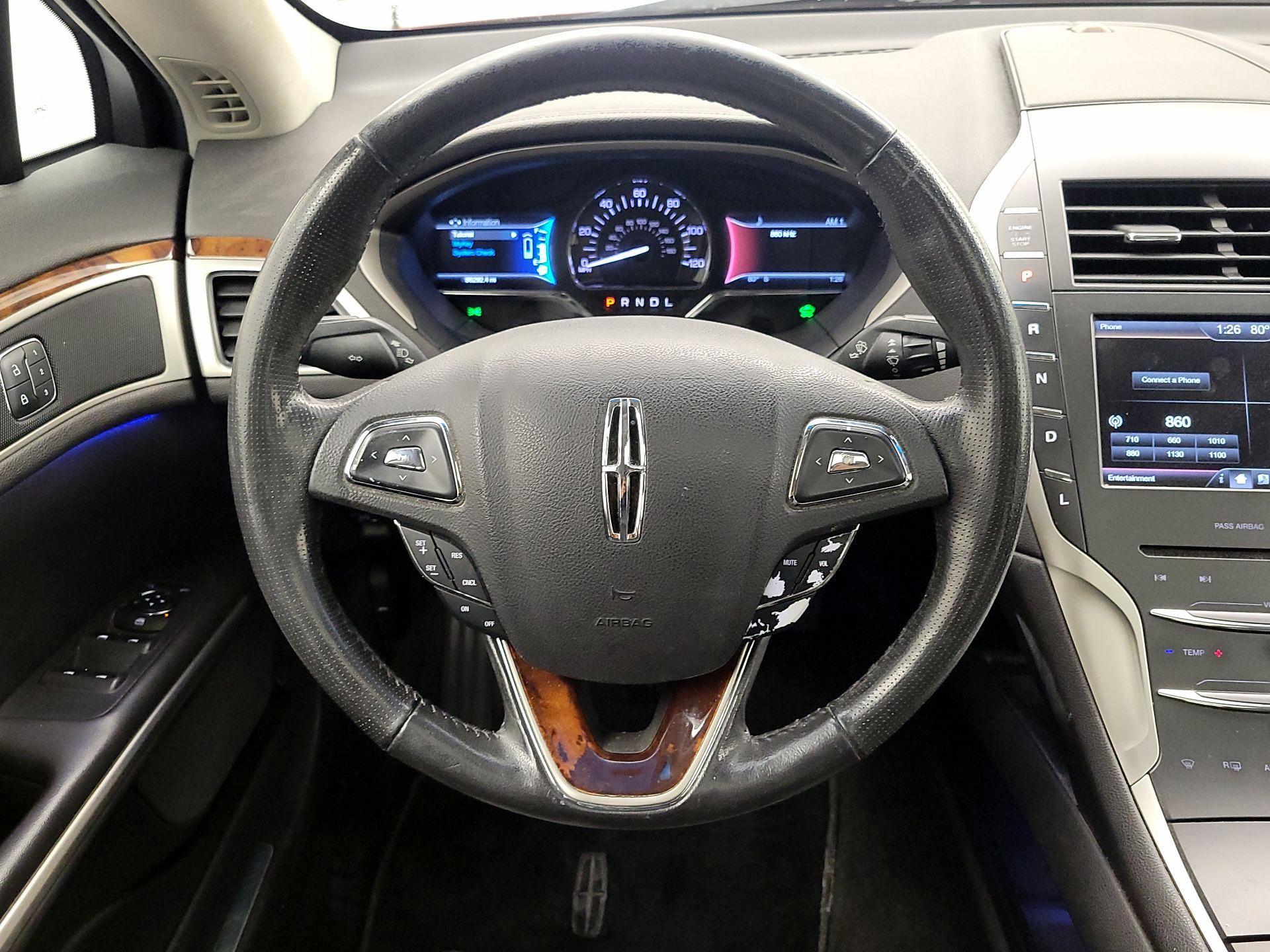 Thumbnail: 2014 Lincoln MKZ - 10