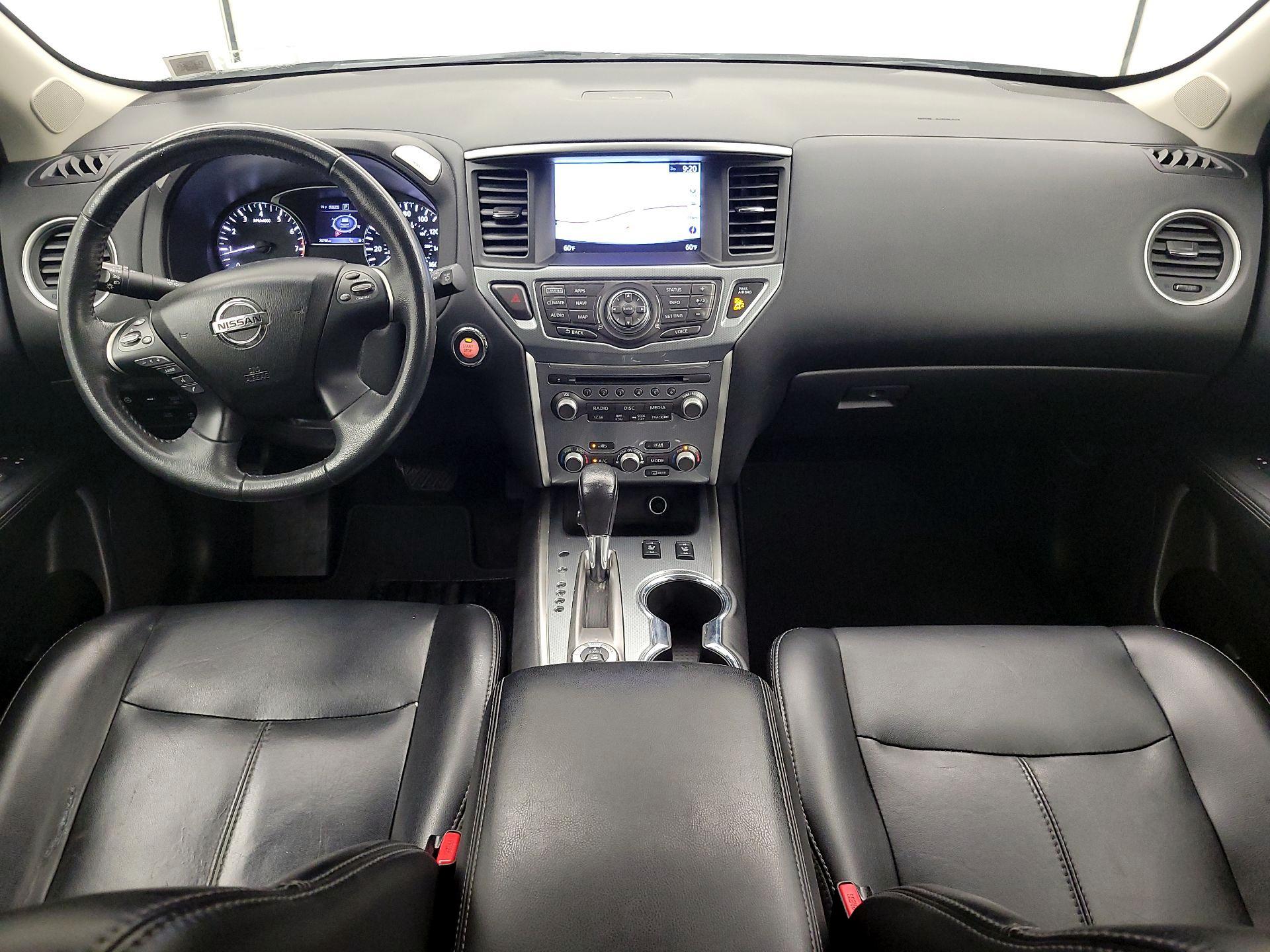 Thumbnail: 2017 Nissan Pathfinder - 9
