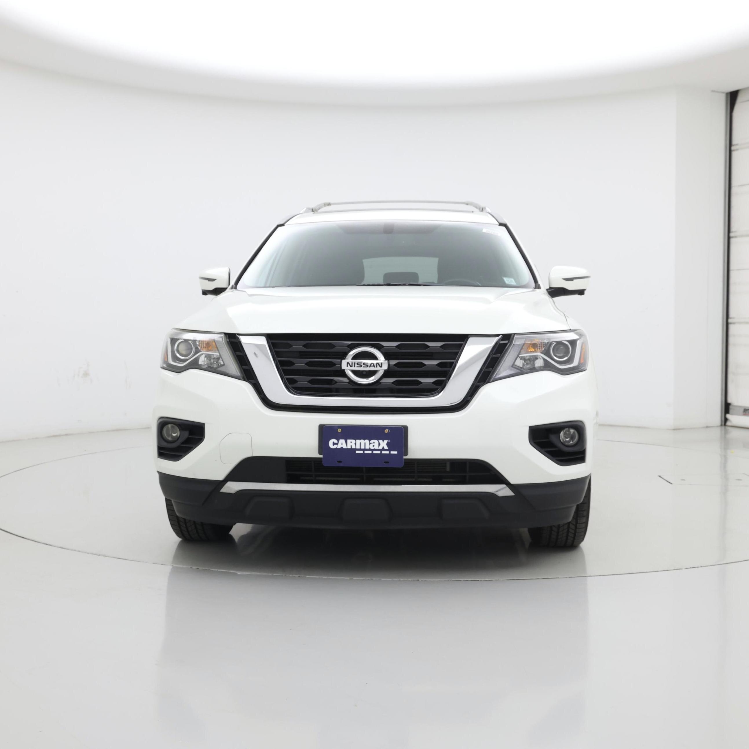 Thumbnail: 2017 Nissan Pathfinder - 5