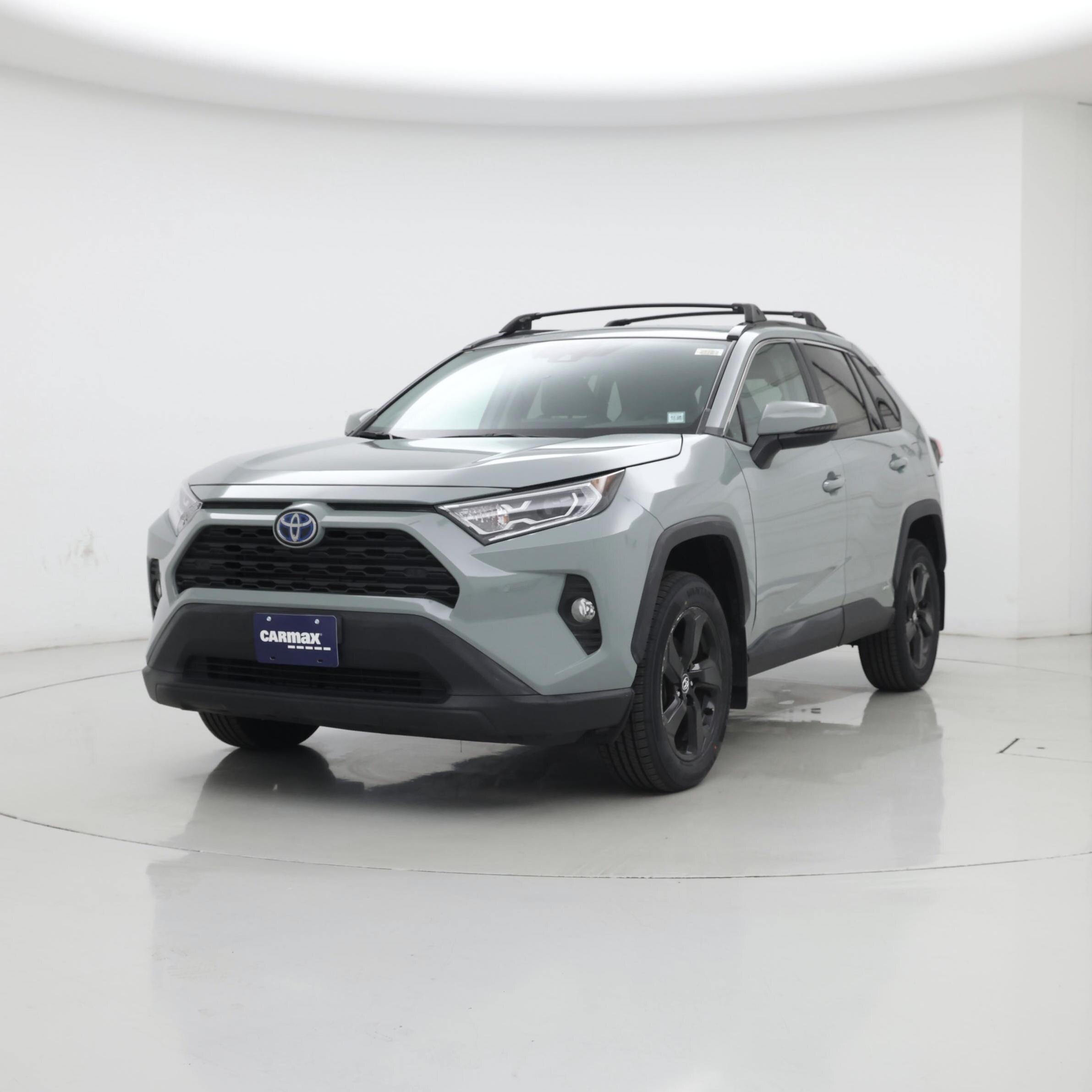 Thumbnail: 2021 Toyota RAV4 - 4