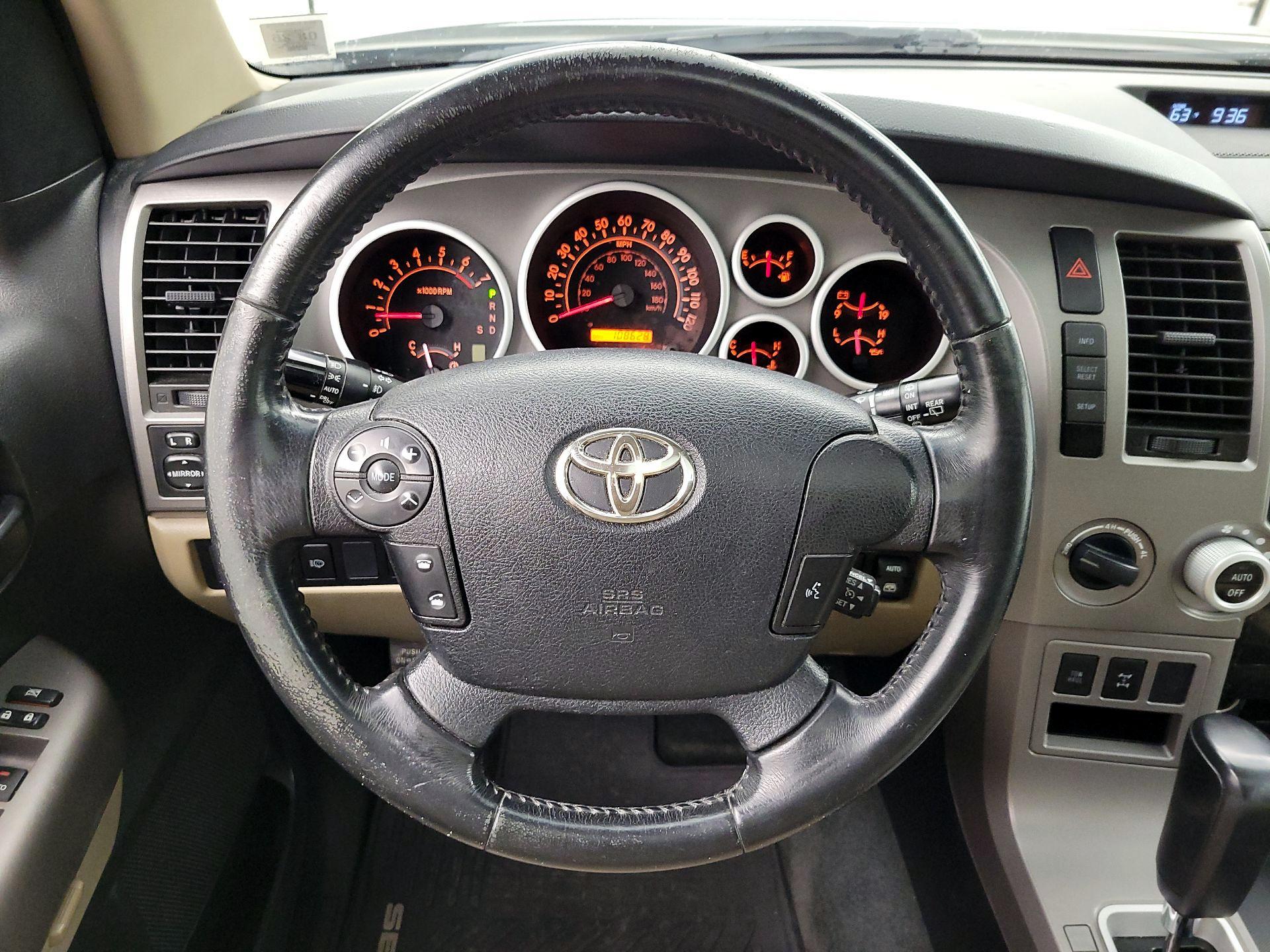 Thumbnail: 2013 Toyota Sequoia - 10