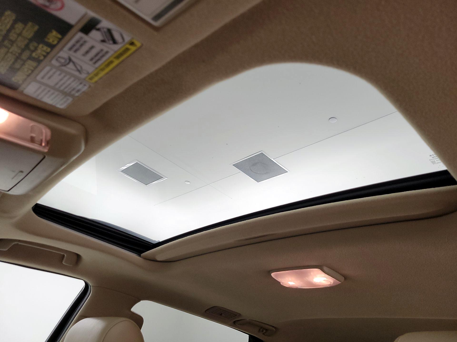 Thumbnail: 2013 Toyota Sequoia - 19