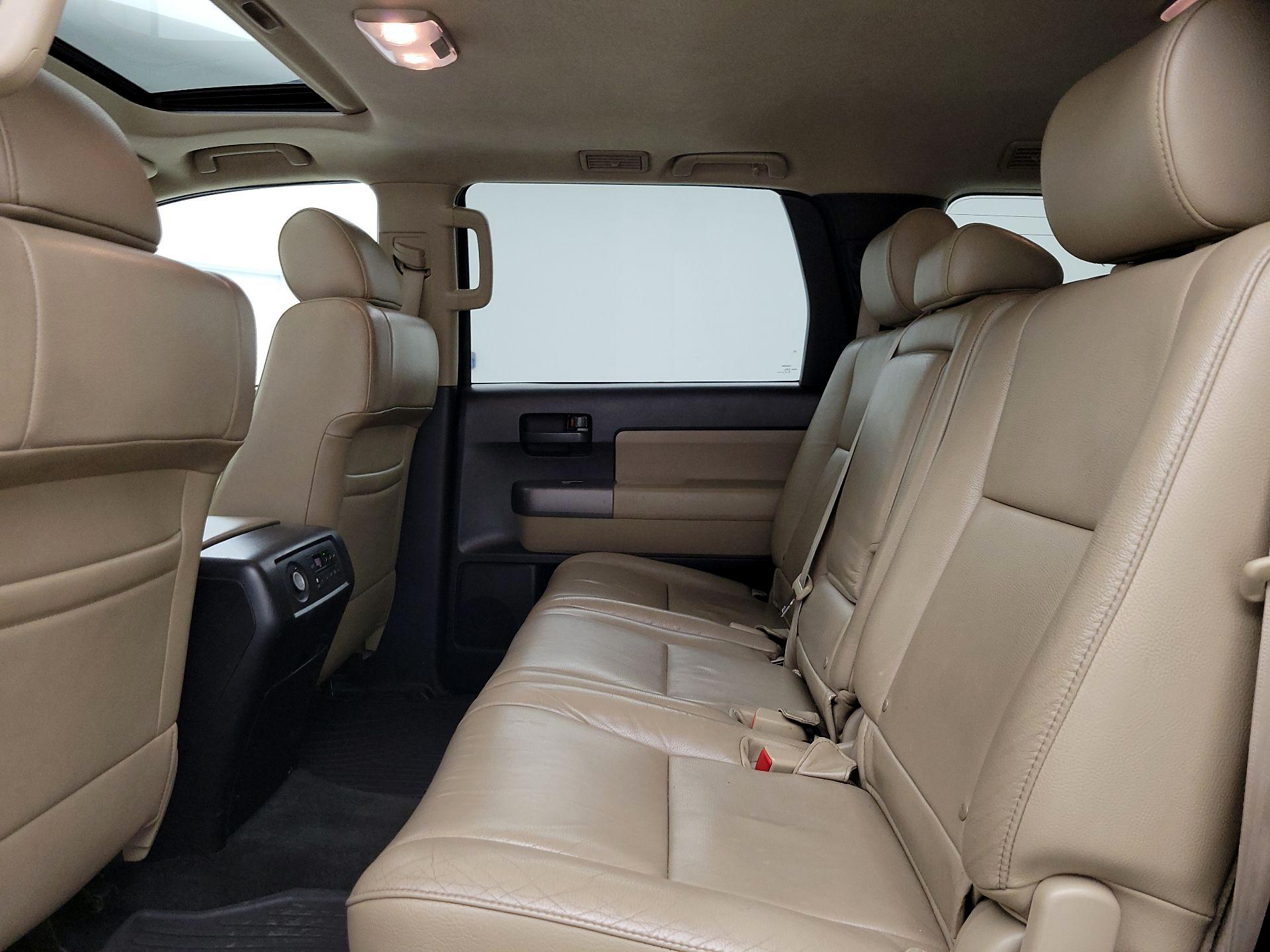 Thumbnail: 2013 Toyota Sequoia - 20