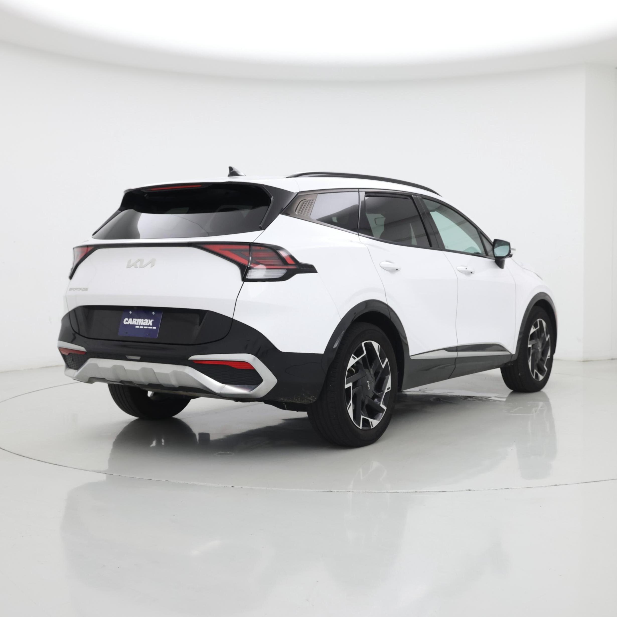 Thumbnail: 2023 Kia Sportage - 8