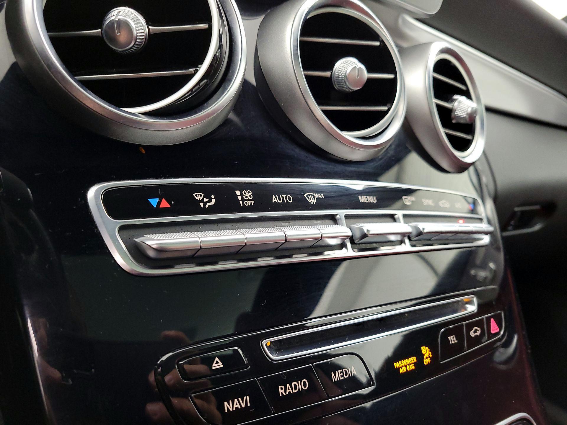 Thumbnail: 2017 Mercedes-Benz C-Class - 16