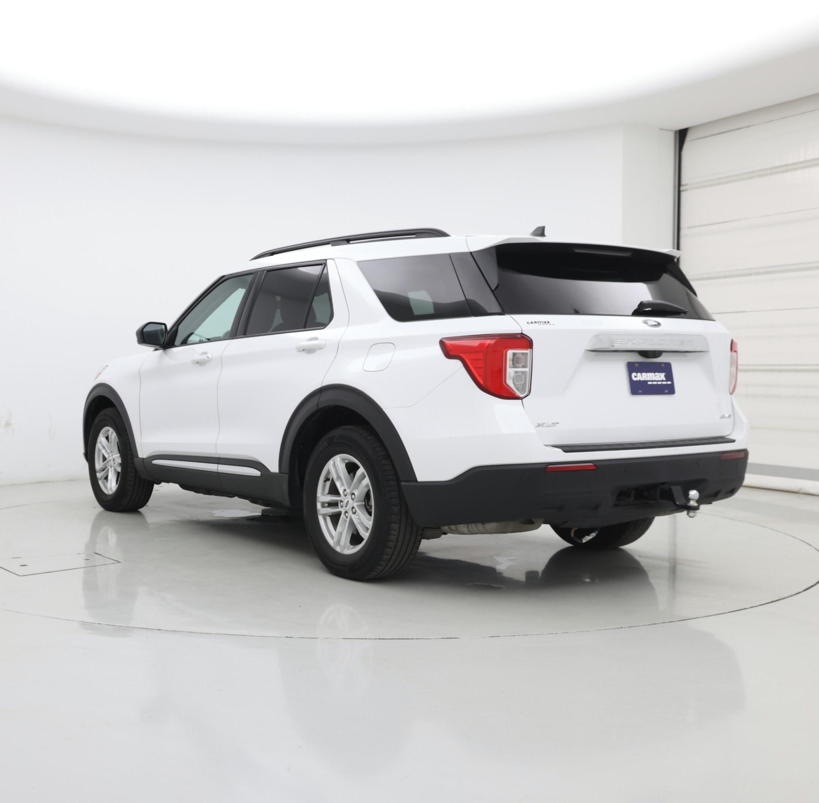 Thumbnail: 2021 Ford Explorer - 2