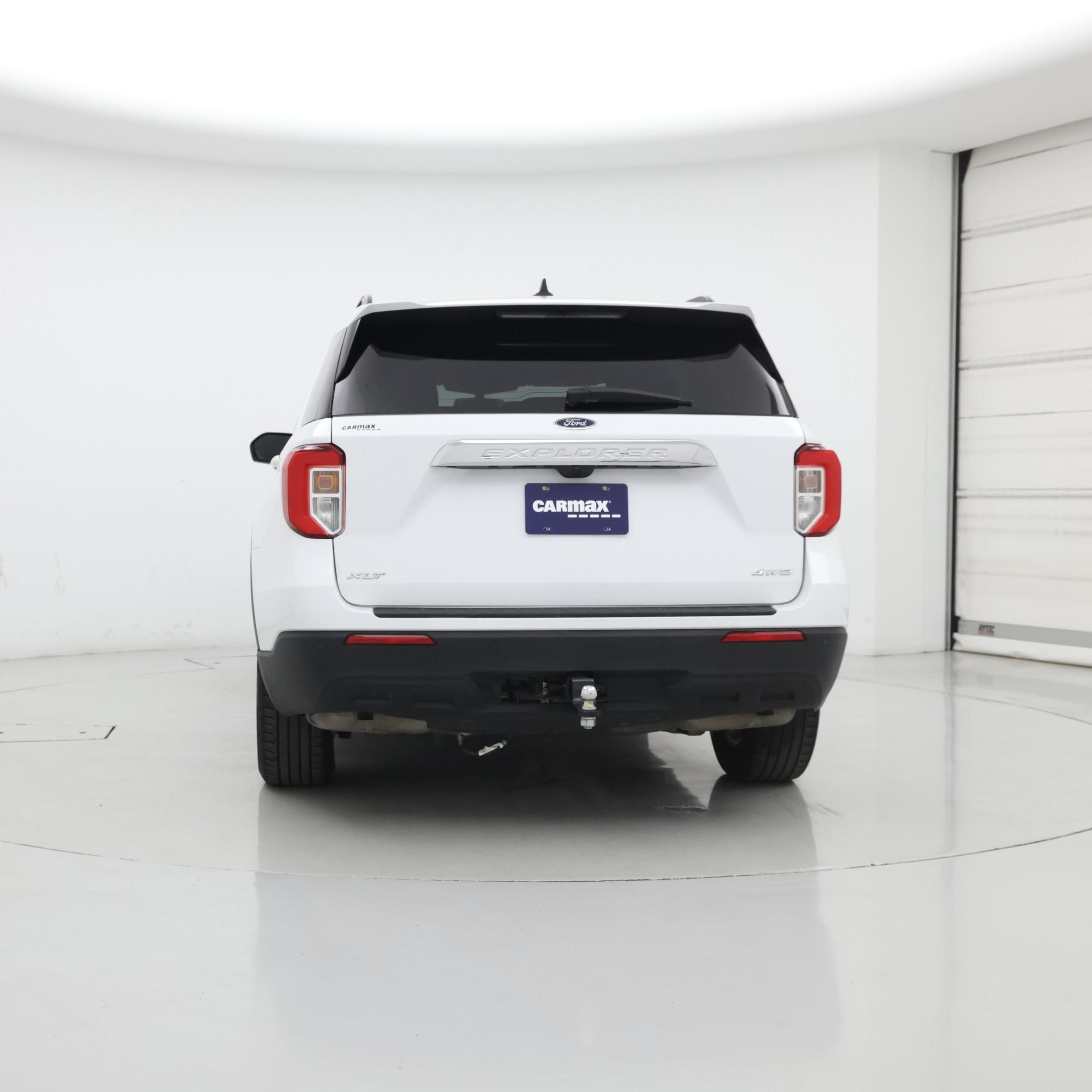 Thumbnail: 2021 Ford Explorer - 6