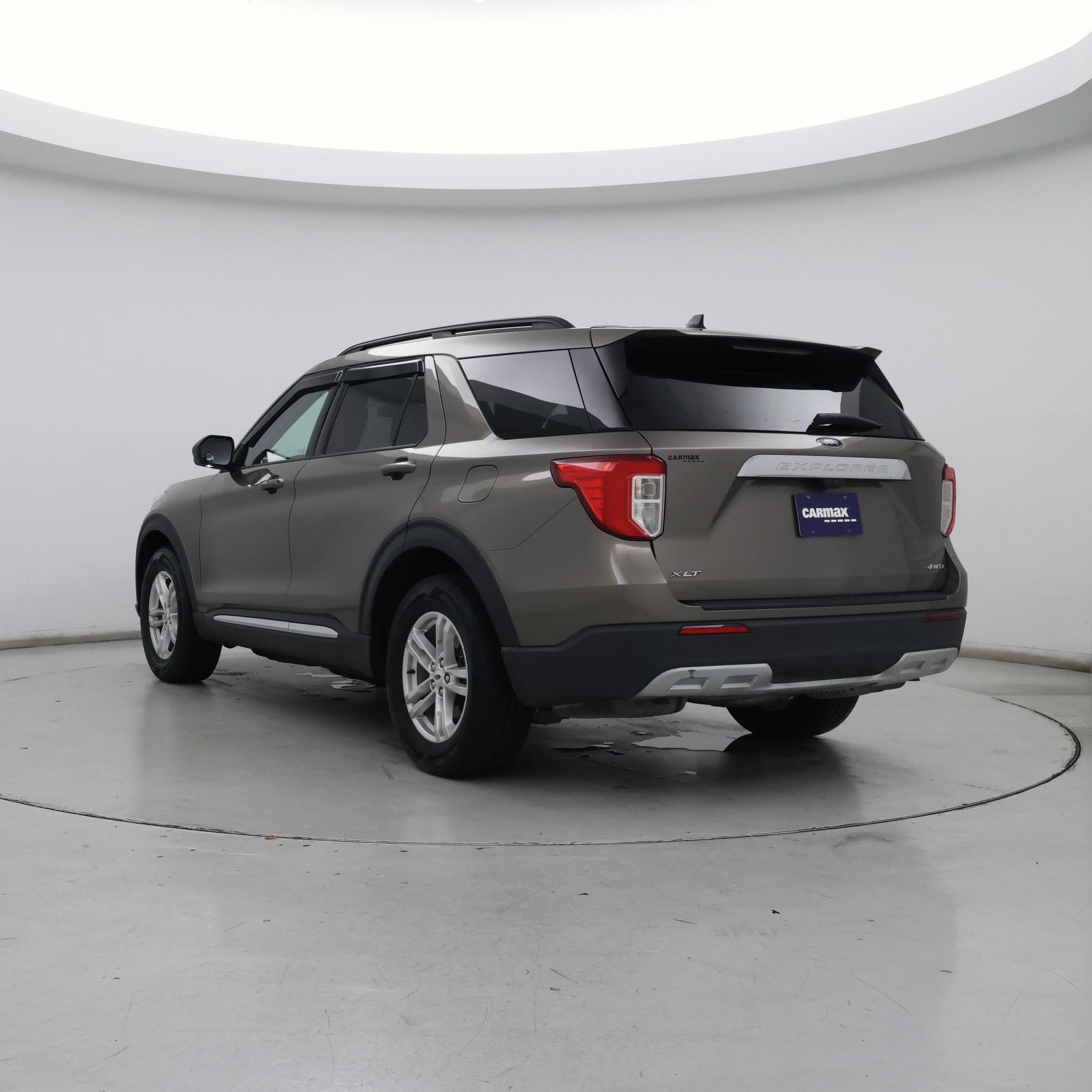 Thumbnail: 2021 Ford Explorer - 2