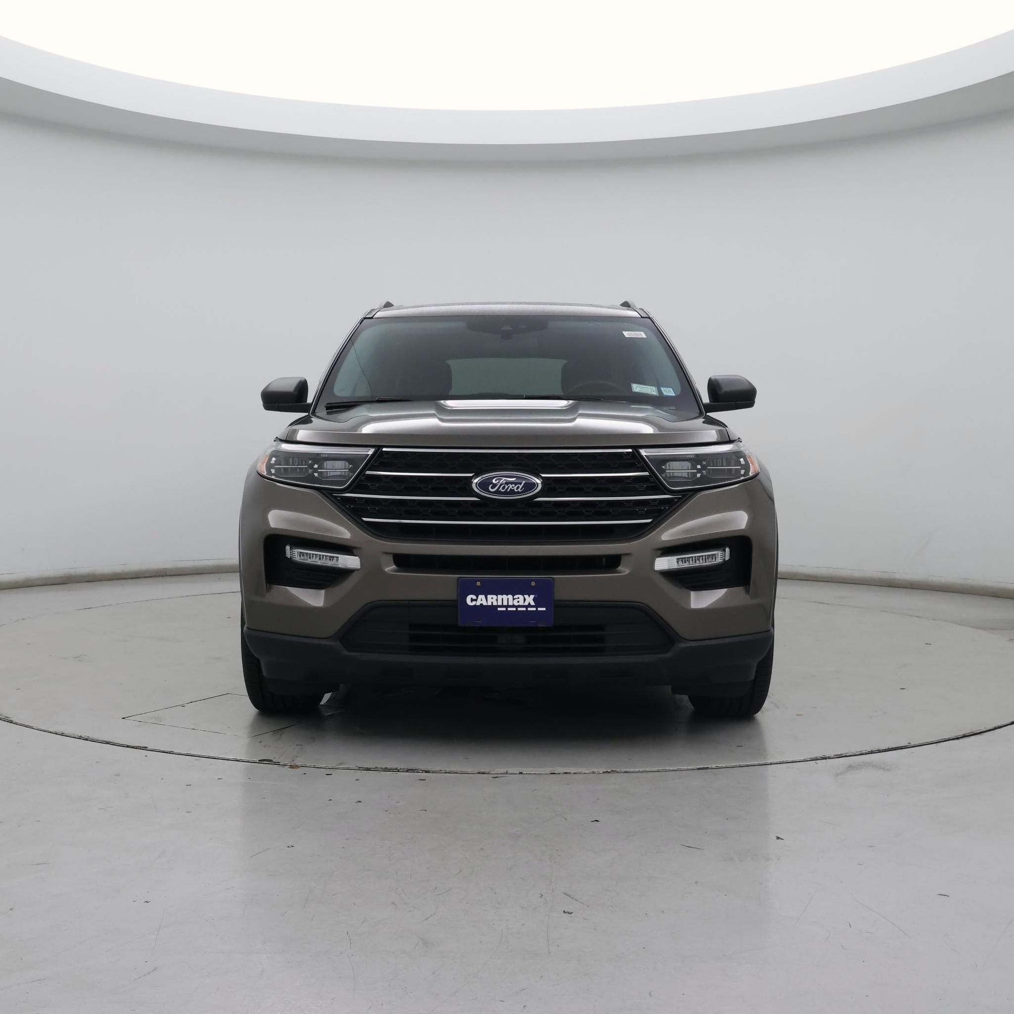 Thumbnail: 2021 Ford Explorer - 5