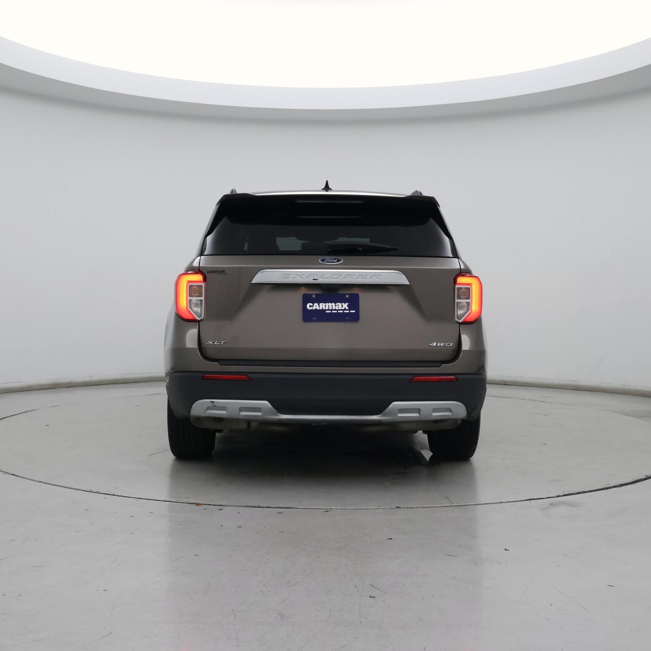 Thumbnail: 2021 Ford Explorer - 6