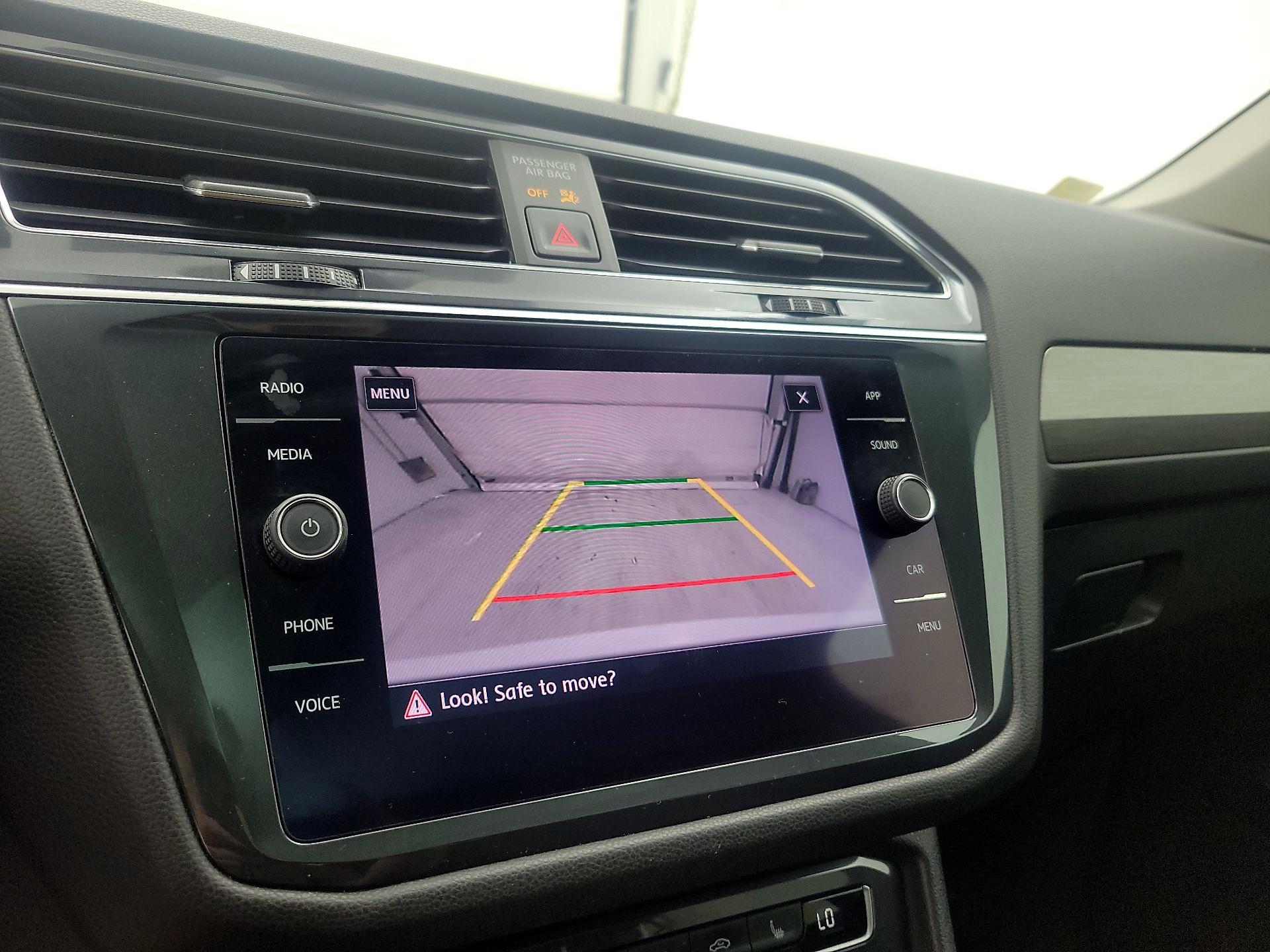 Thumbnail: 2019 Volkswagen Tiguan - 14