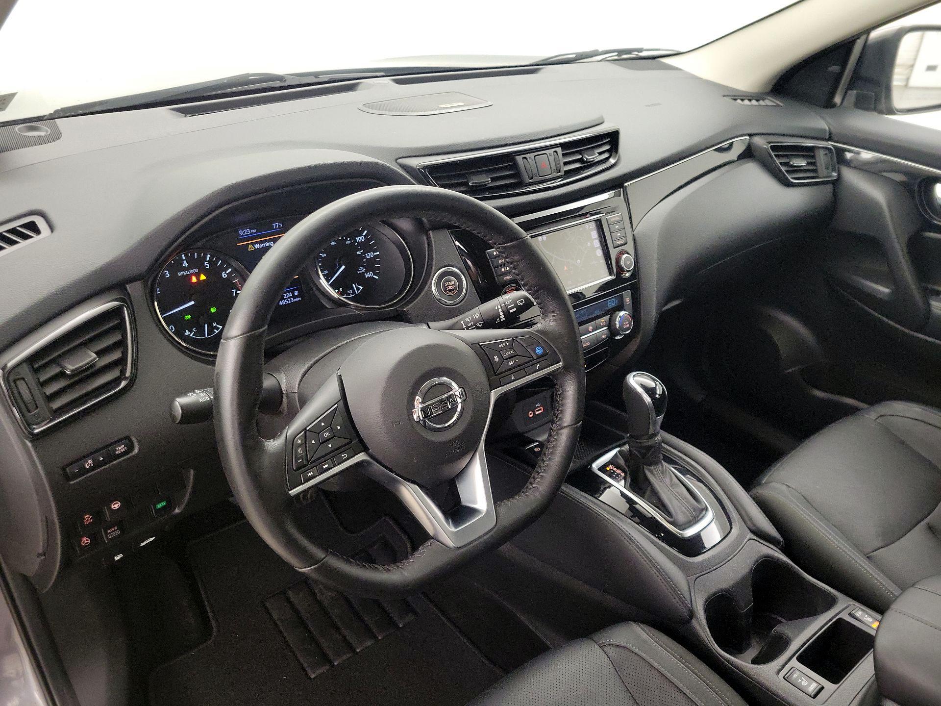 Thumbnail: 2019 Nissan Rogue Sport - 9