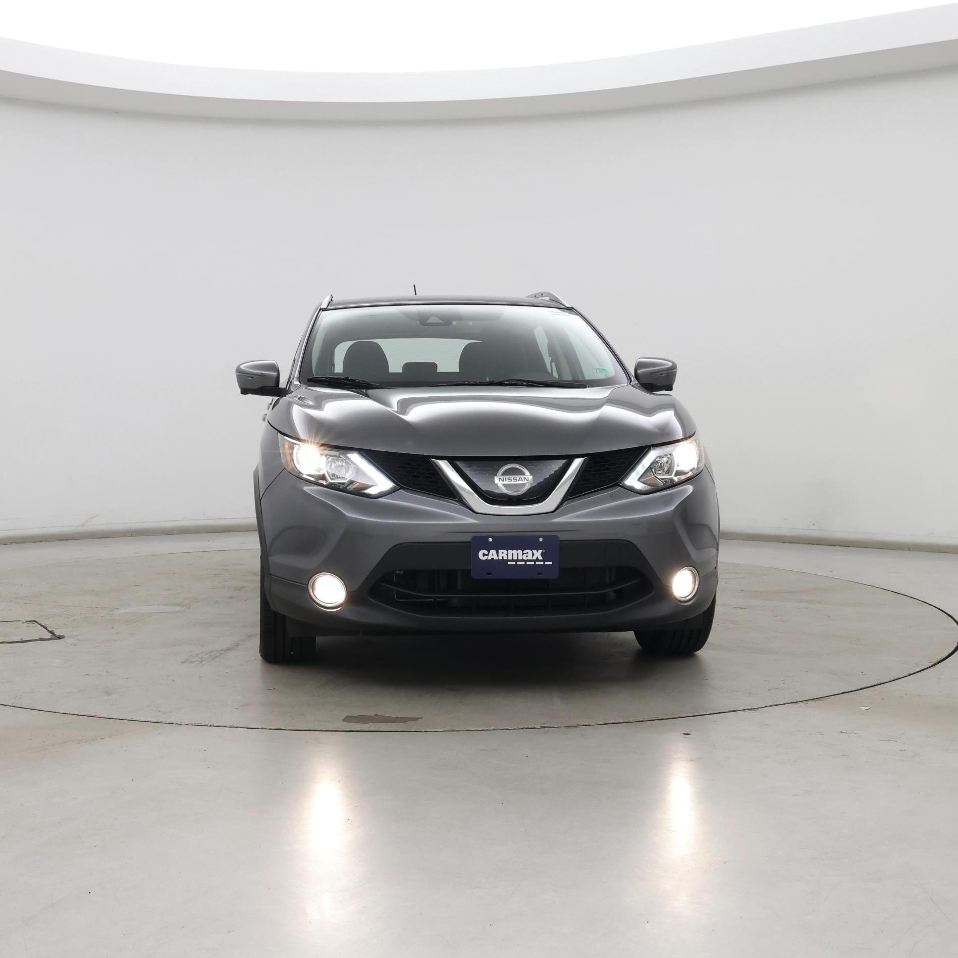 Thumbnail: 2019 Nissan Rogue Sport - 5