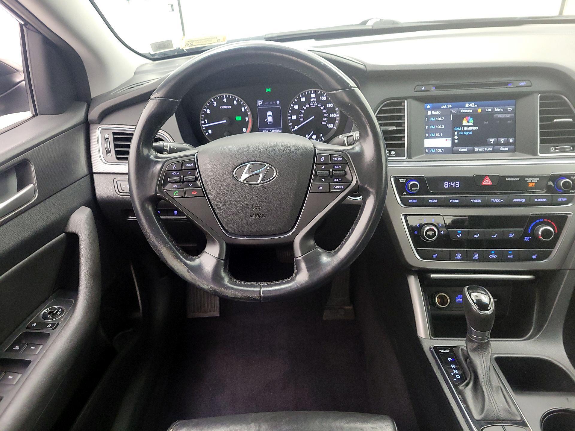Thumbnail: 2017 Hyundai Sonata - 10