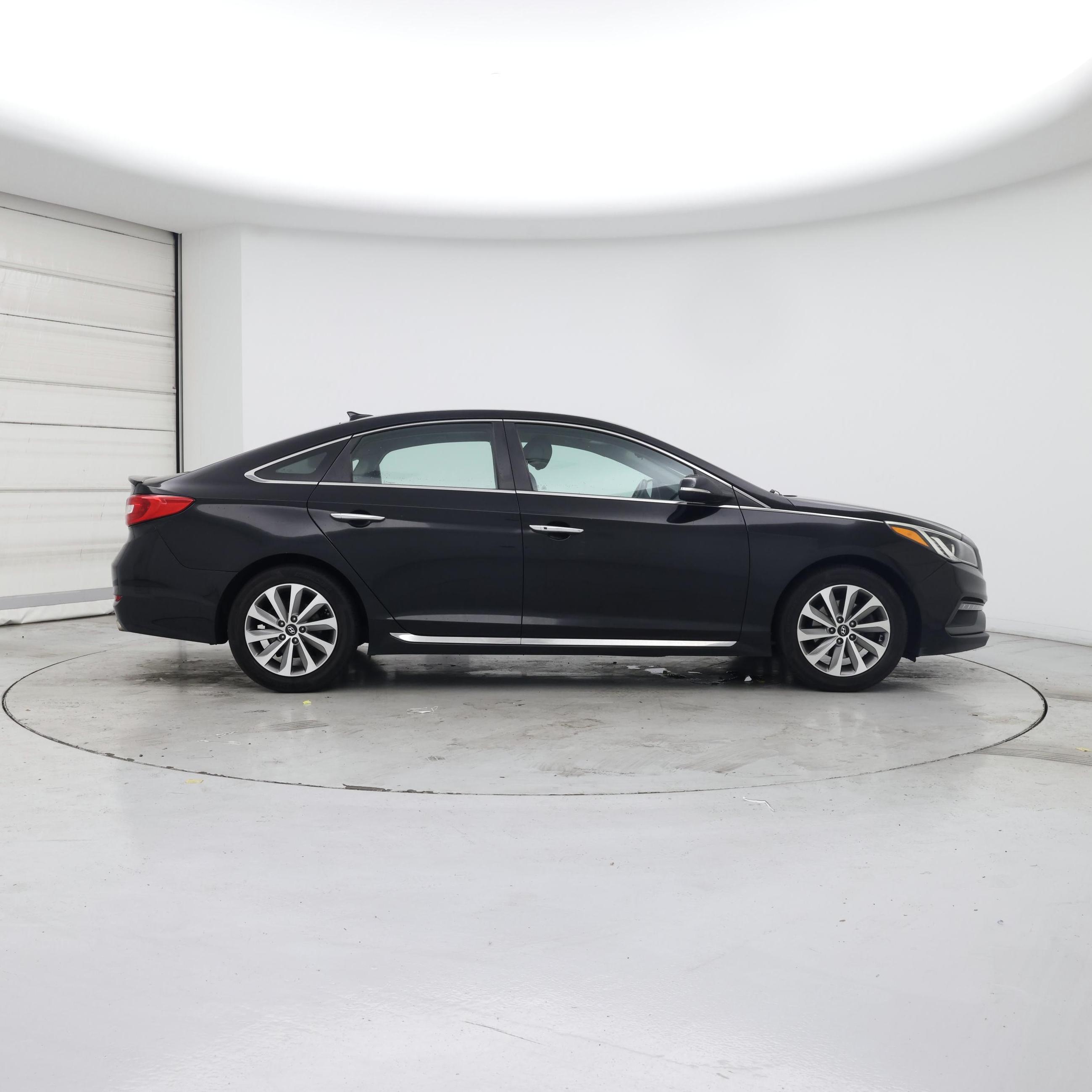 Thumbnail: 2017 Hyundai Sonata - 7