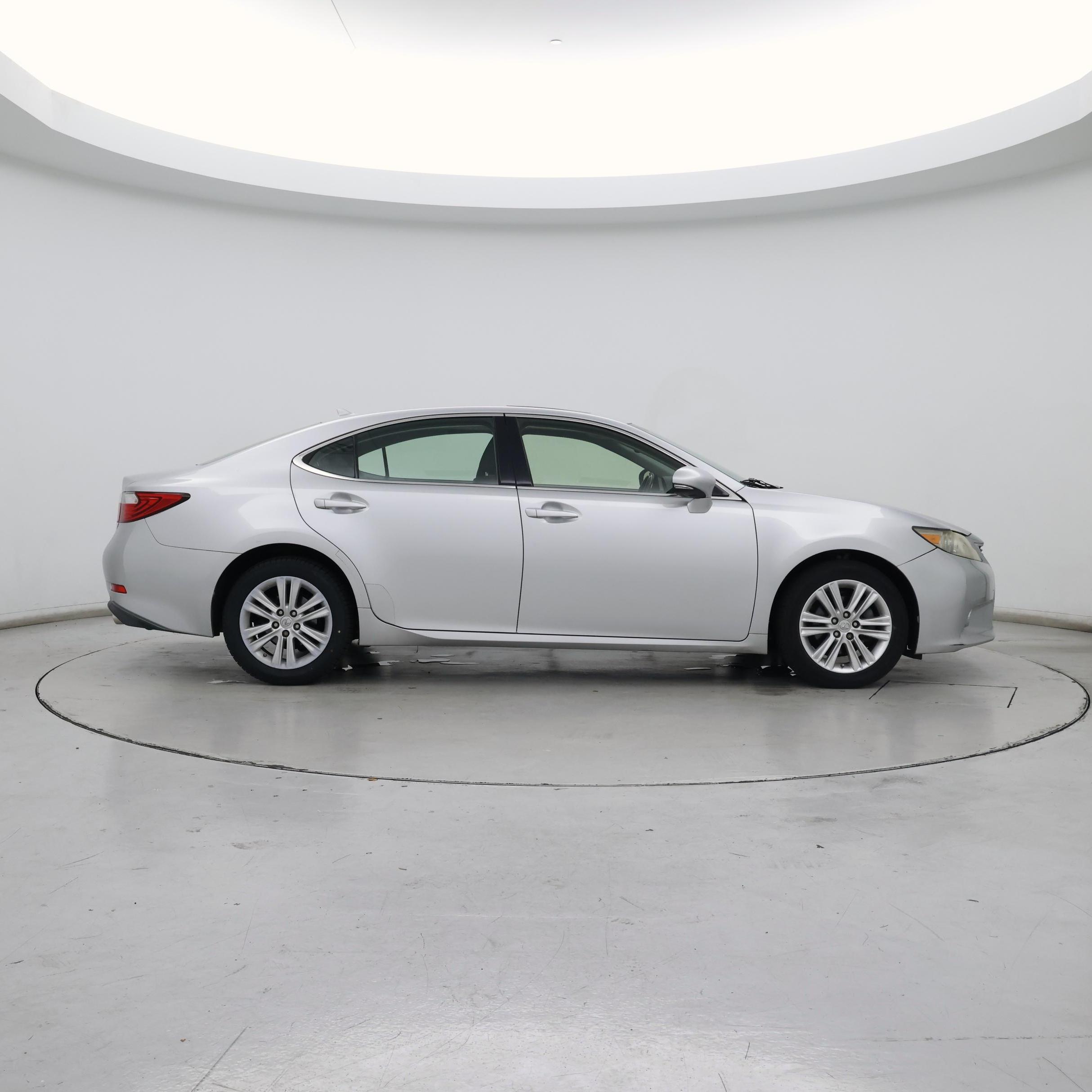 Thumbnail: 2013 Lexus ES - 7