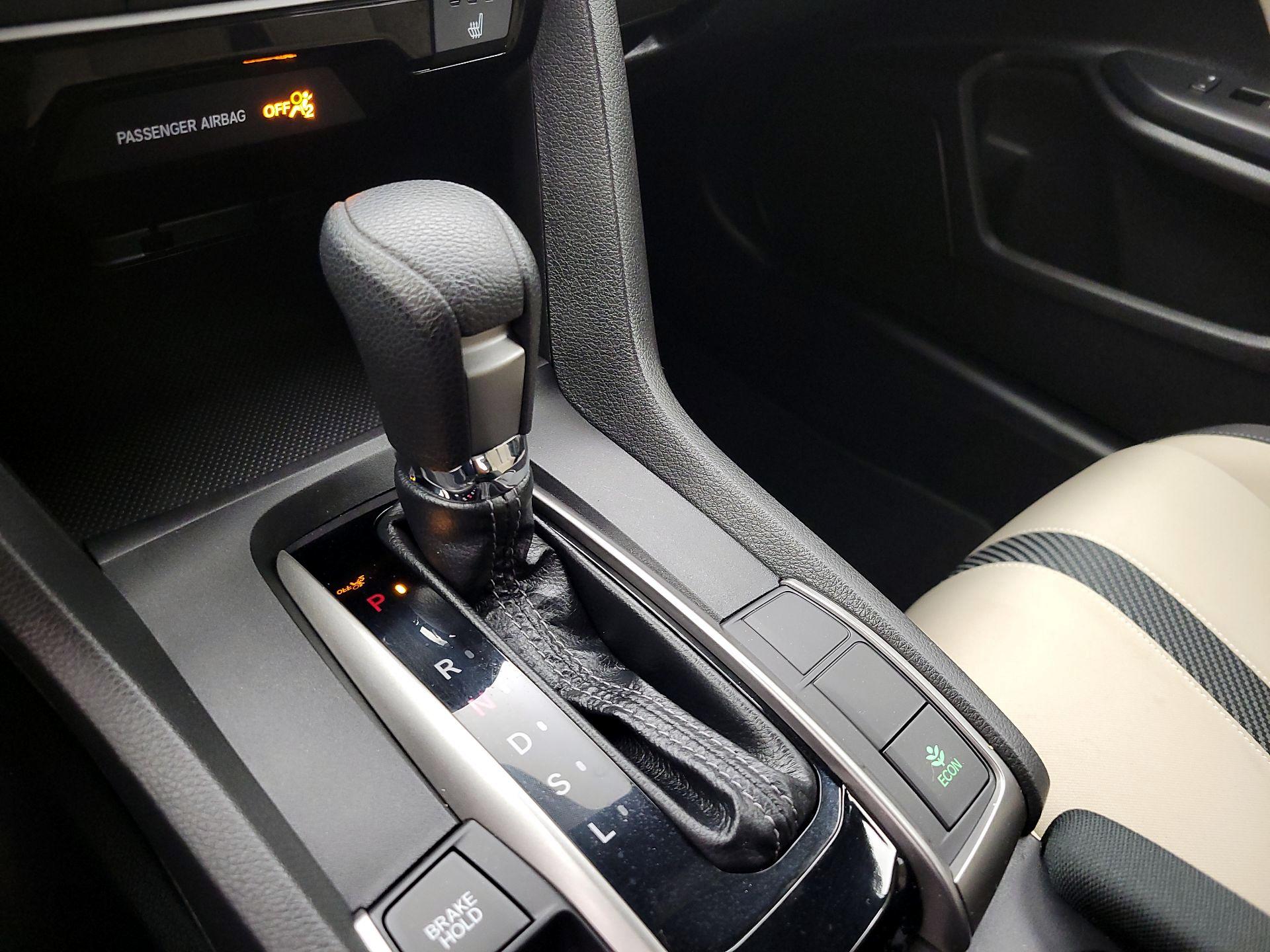 Thumbnail: 2019 Honda Civic - 17