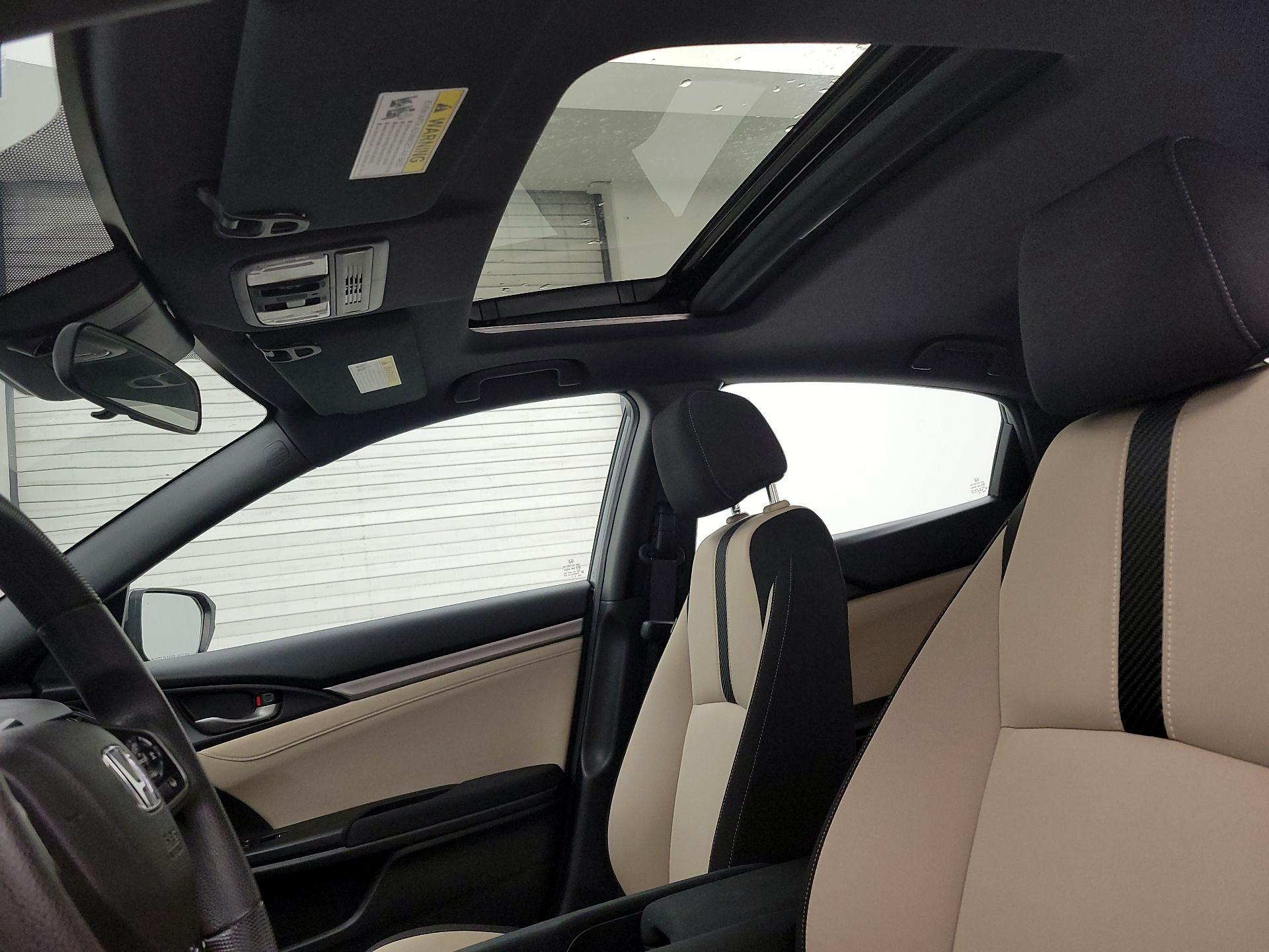 Thumbnail: 2019 Honda Civic - 19