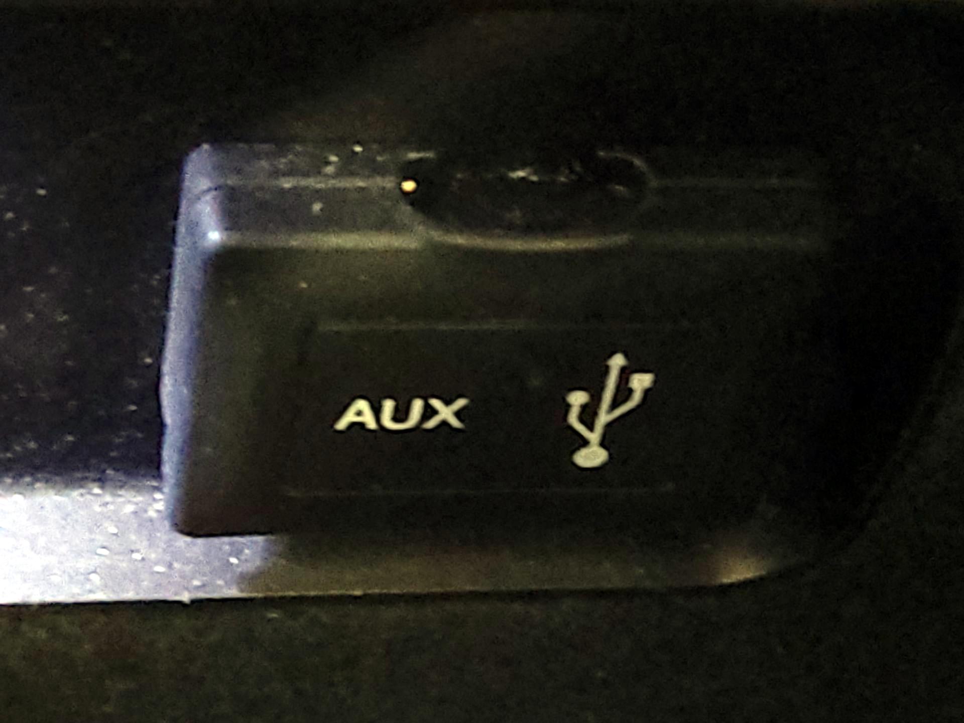 Thumbnail: 2014 Acura RLX - 19