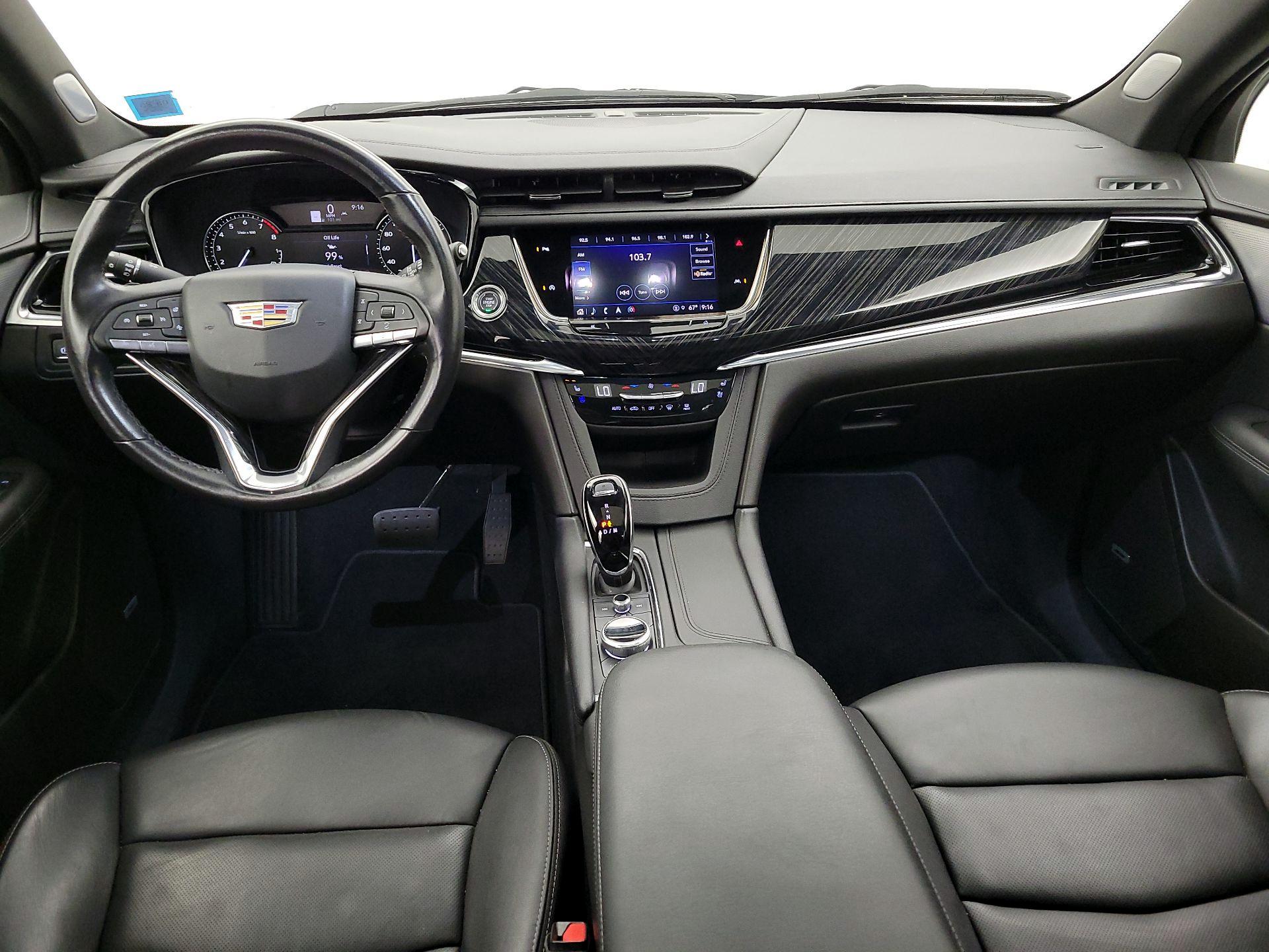 Thumbnail: 2023 Cadillac XT6 - 9