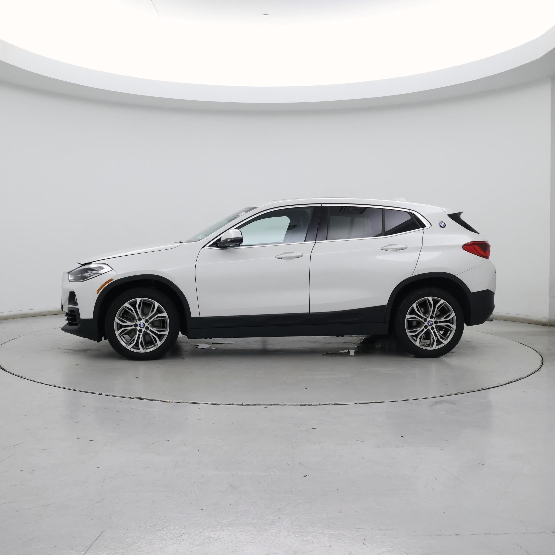 Thumbnail: 2020 BMW X2 - 3