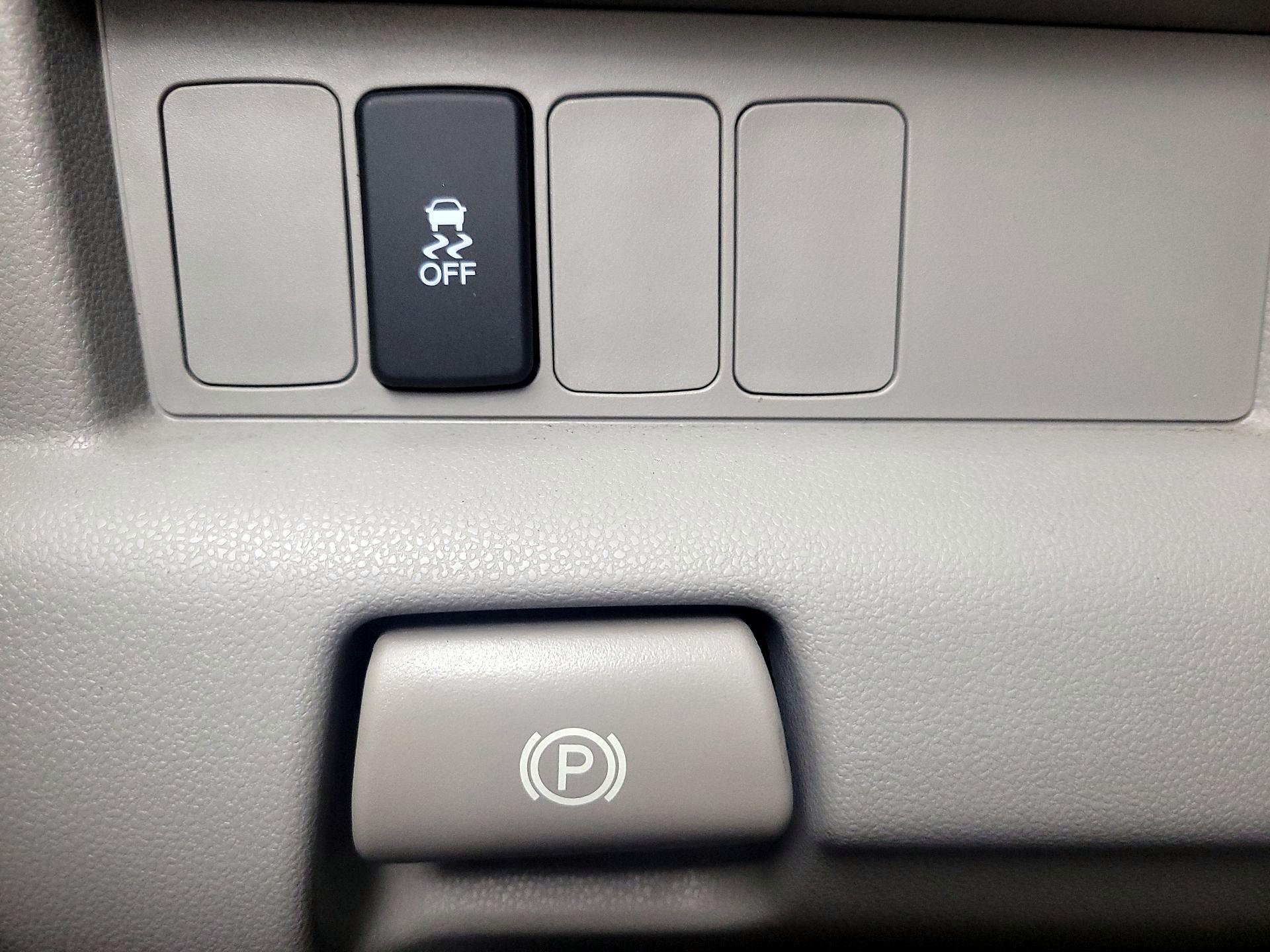 Thumbnail: 2014 Honda Pilot - 13