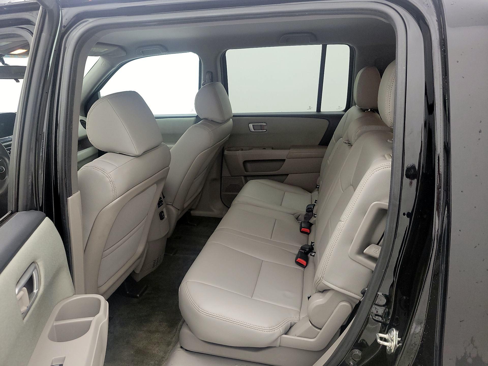 Thumbnail: 2014 Honda Pilot - 19