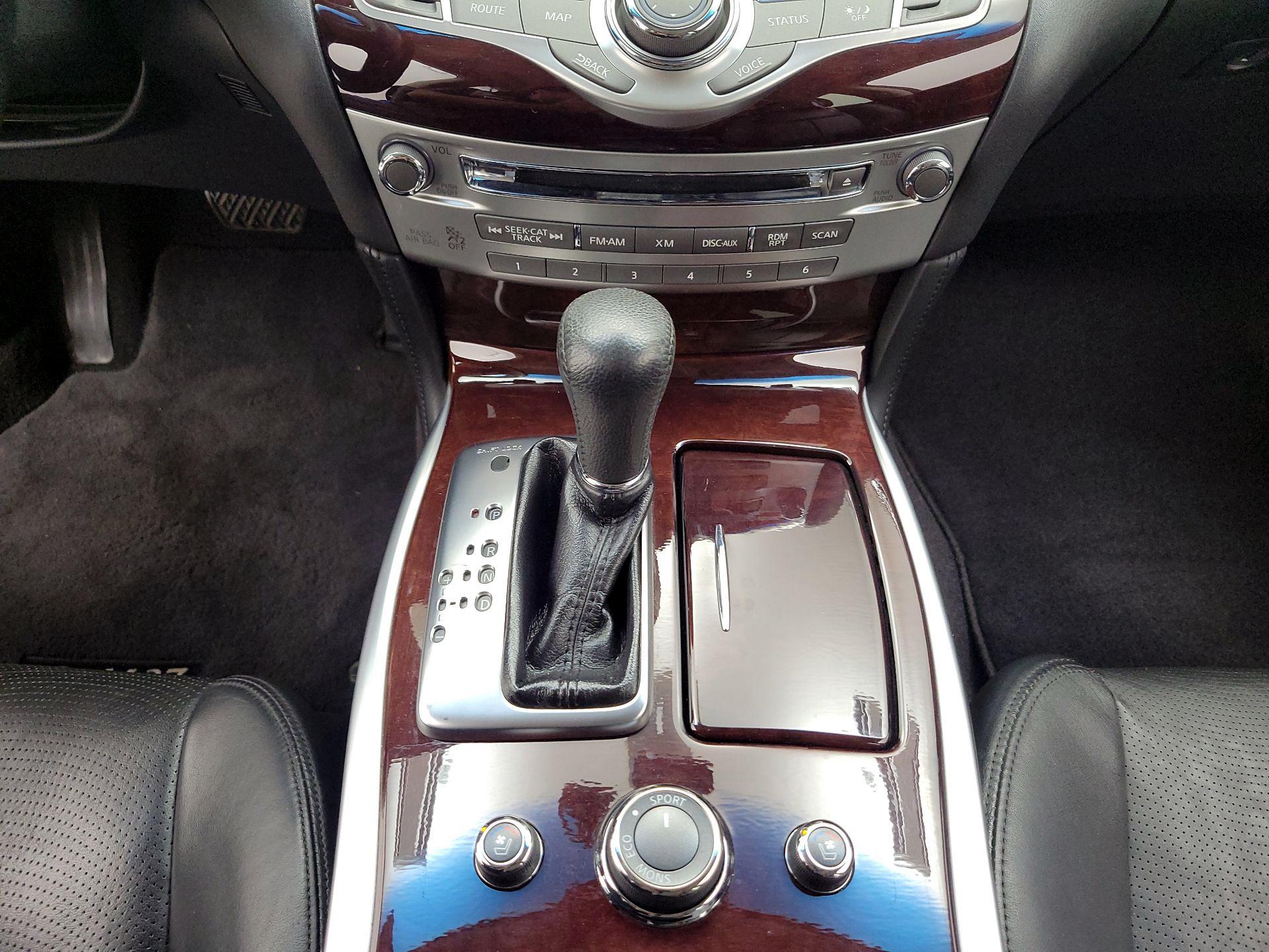 Thumbnail: 2013 INFINITI M37 - 18