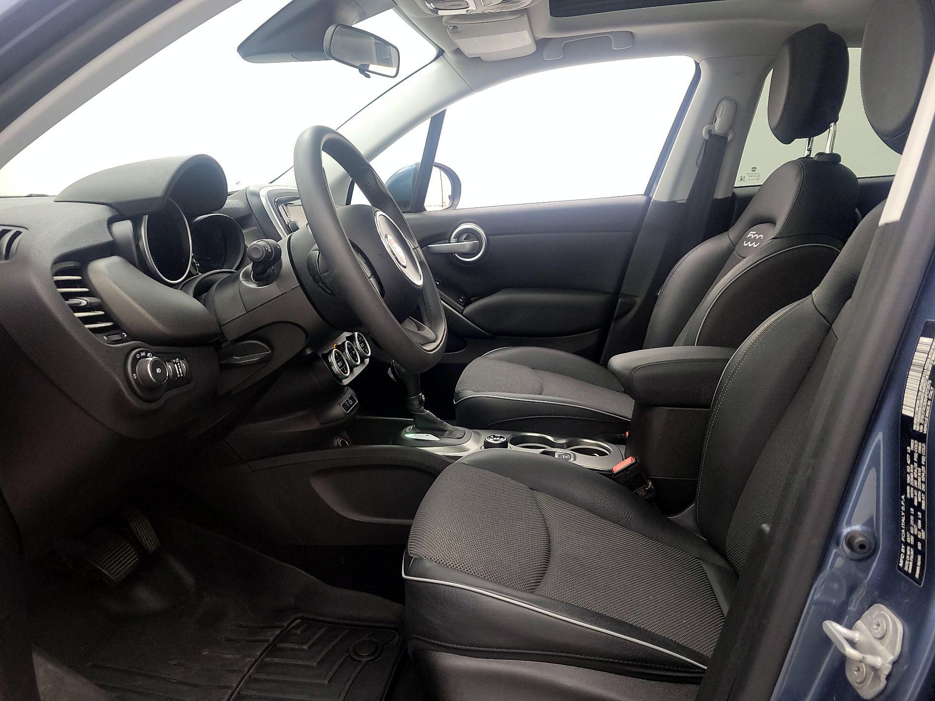 Thumbnail: 2017 Fiat 500X - 11