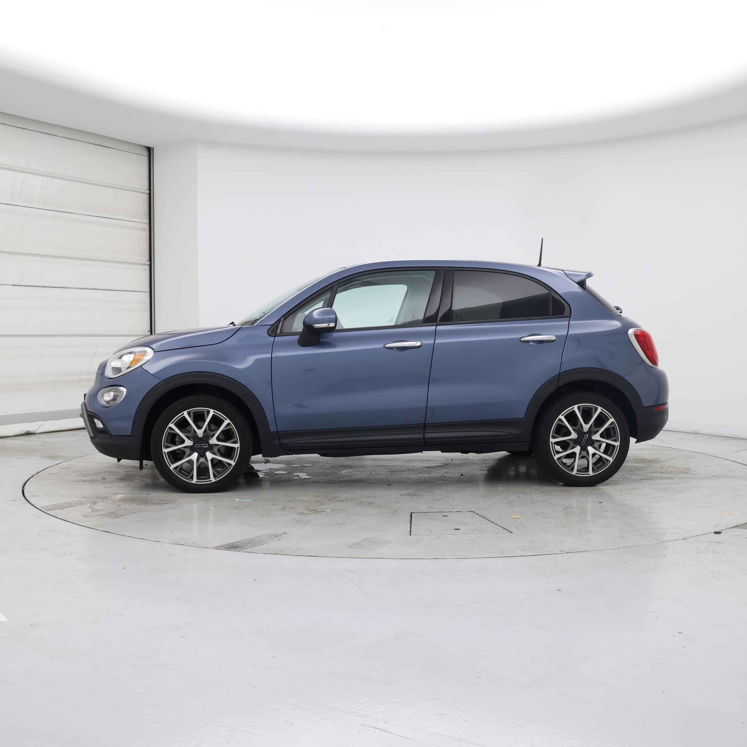 Thumbnail: 2017 Fiat 500X - 3