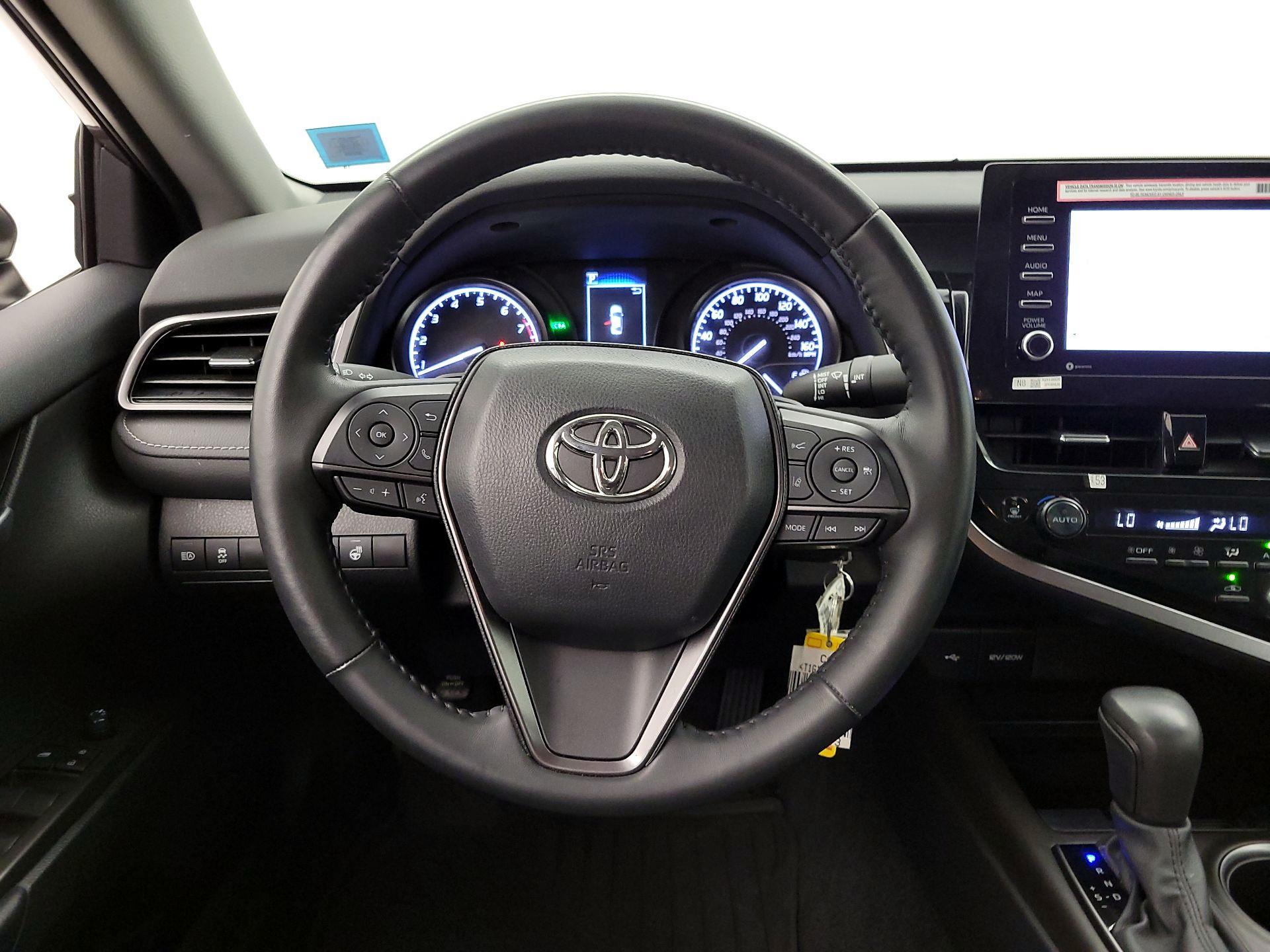 Thumbnail: 2024 Toyota Camry - 10
